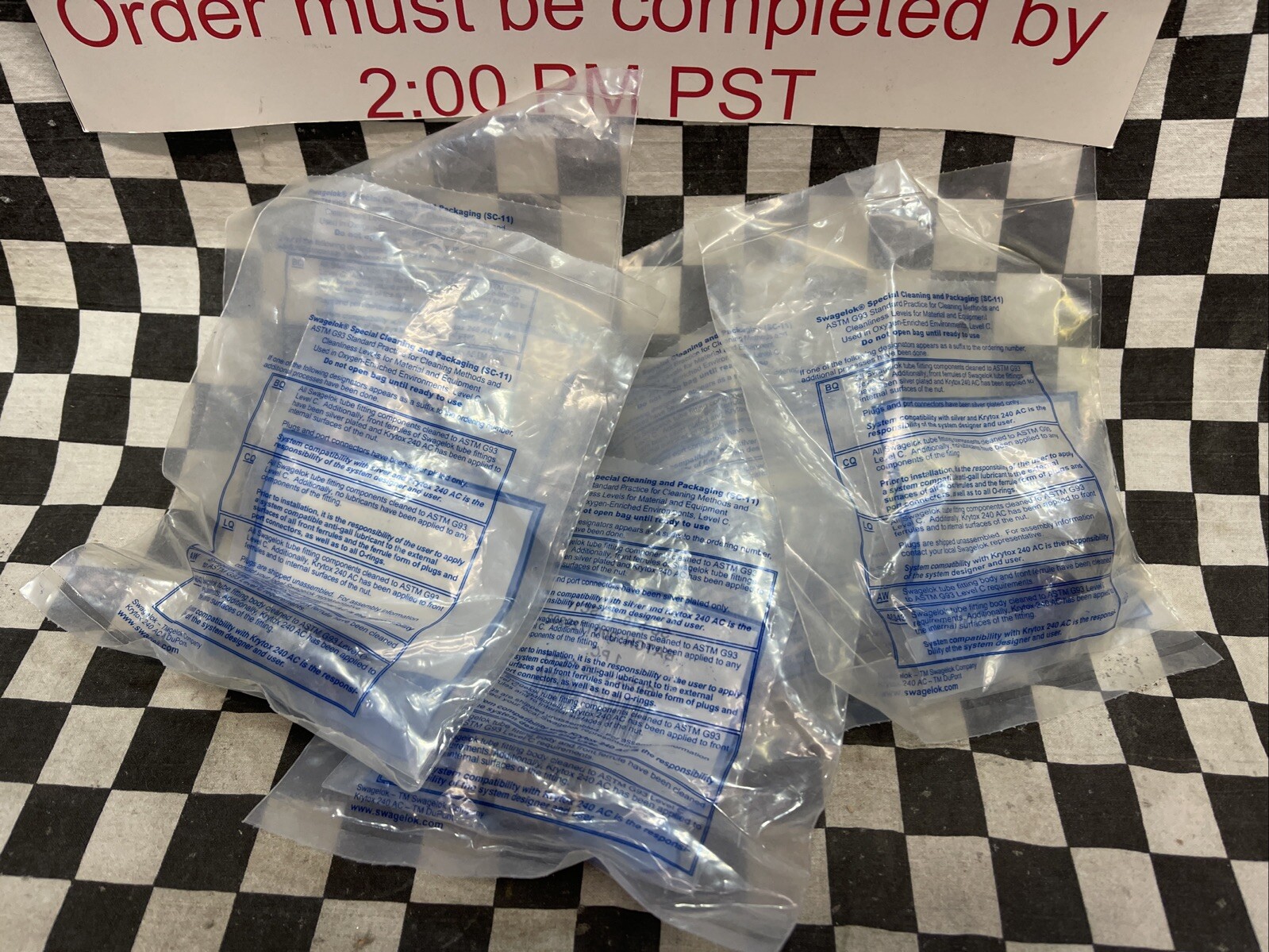 SWAGELOK Male Connector 1/2″ T, SS-4SS-810-1-4SC11, SS81014SC11, LOT OF 5#1649F1