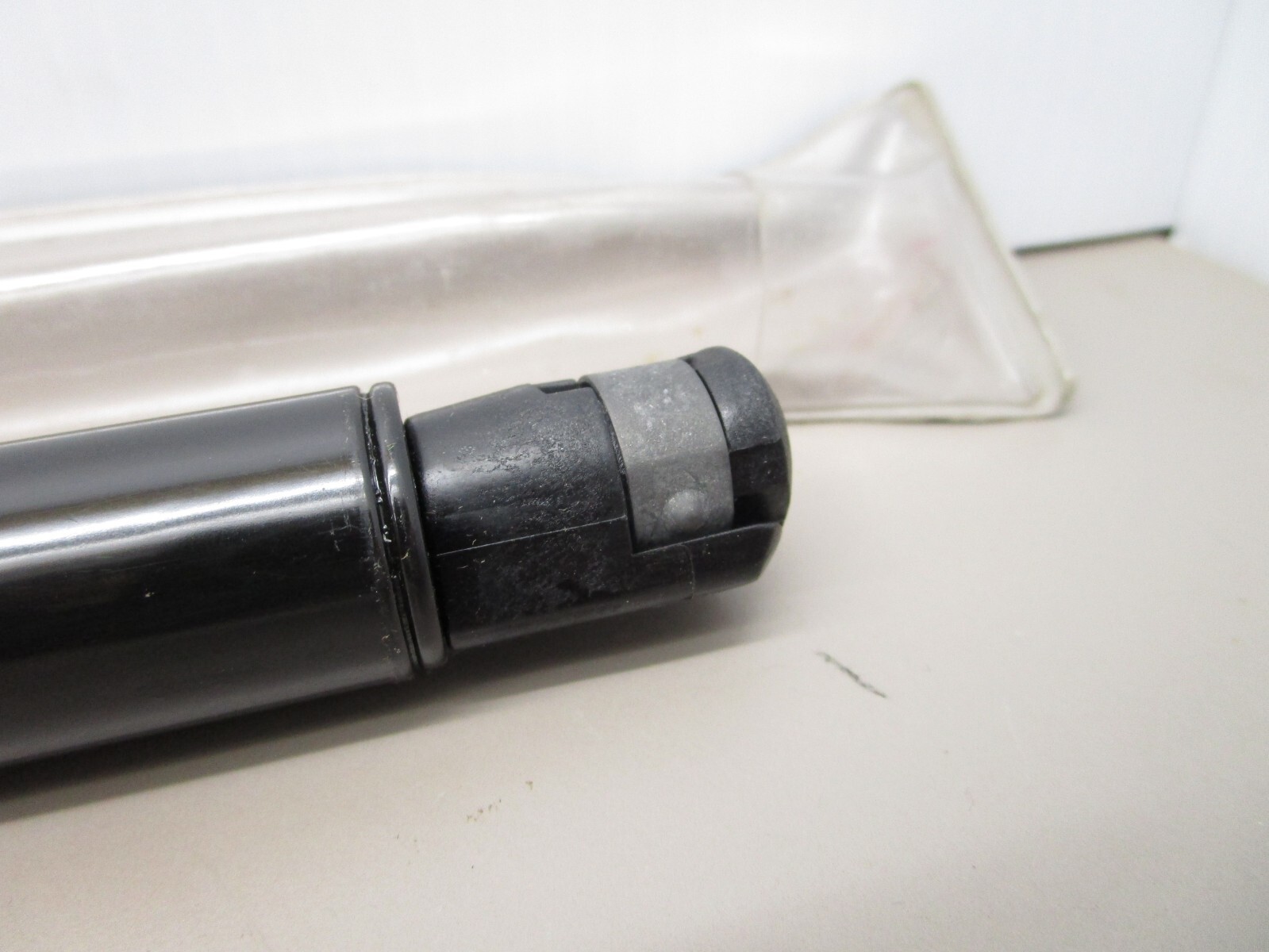 Napa Turbolift 4304 Gas Spring Assembly 819-4723 29″