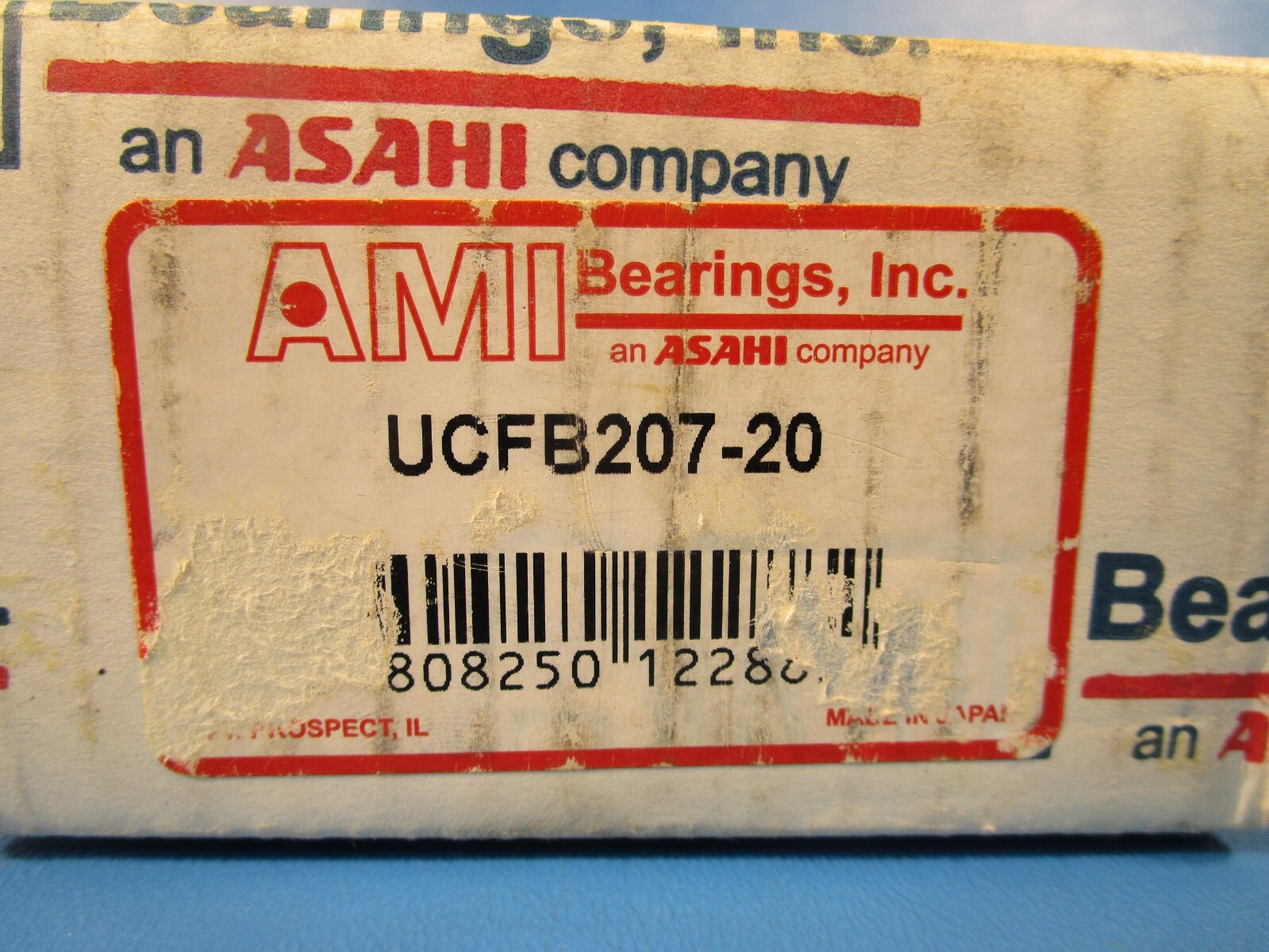 AMI UCFB207-20 Flange-Mount Ball Bearing Unit, 3-Bolt Bracket, 1-1/4” Bore, Cast