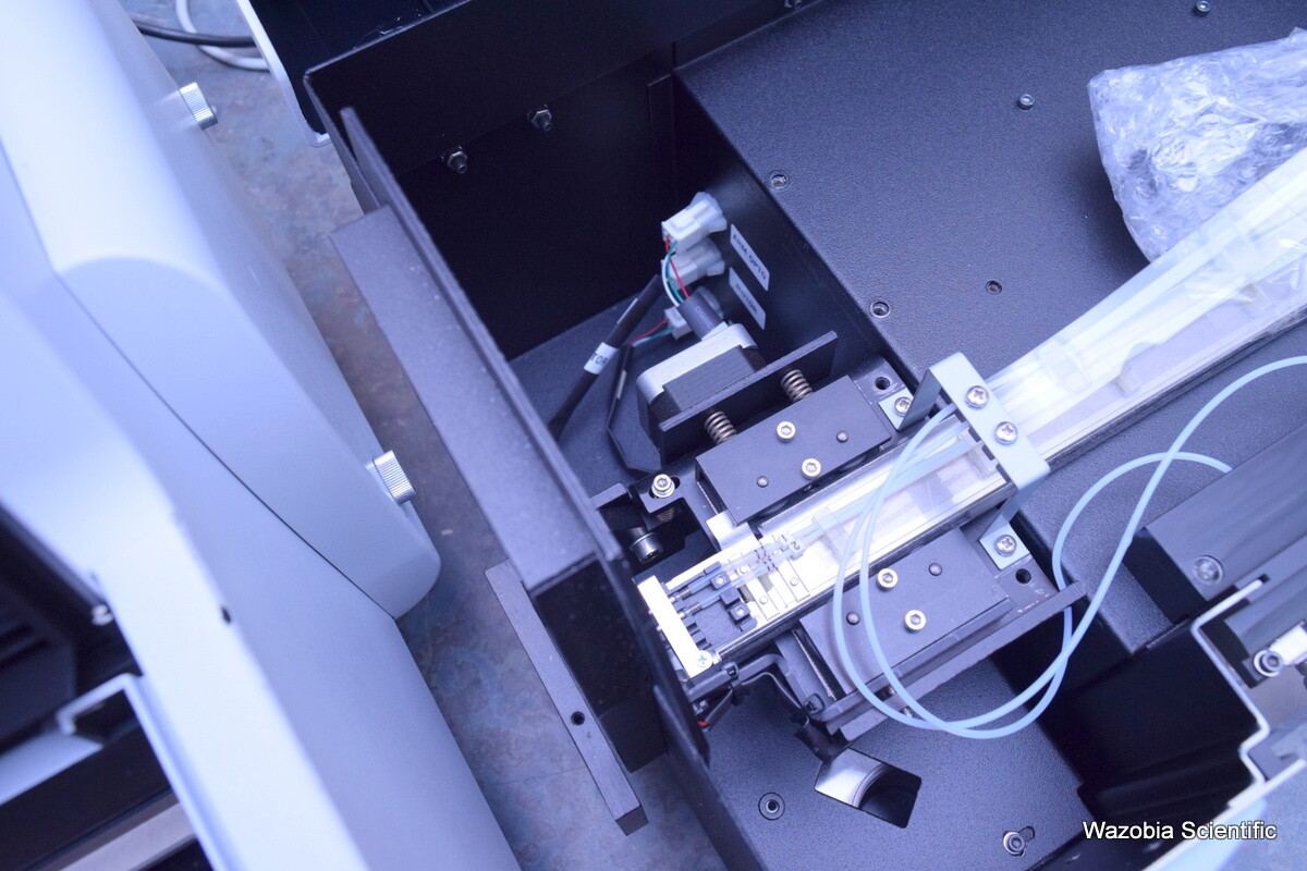 PERKIN ELMER VICTOR X5 MULTILABEL HTS READER 2030-0050 WITH LIQUID DISPENSER 142