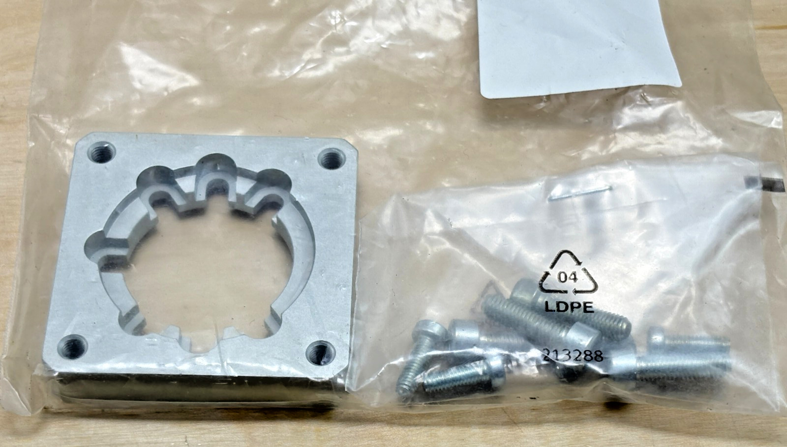 Festo EAMF-A-44A/B-55A Motor Flange, 529942
