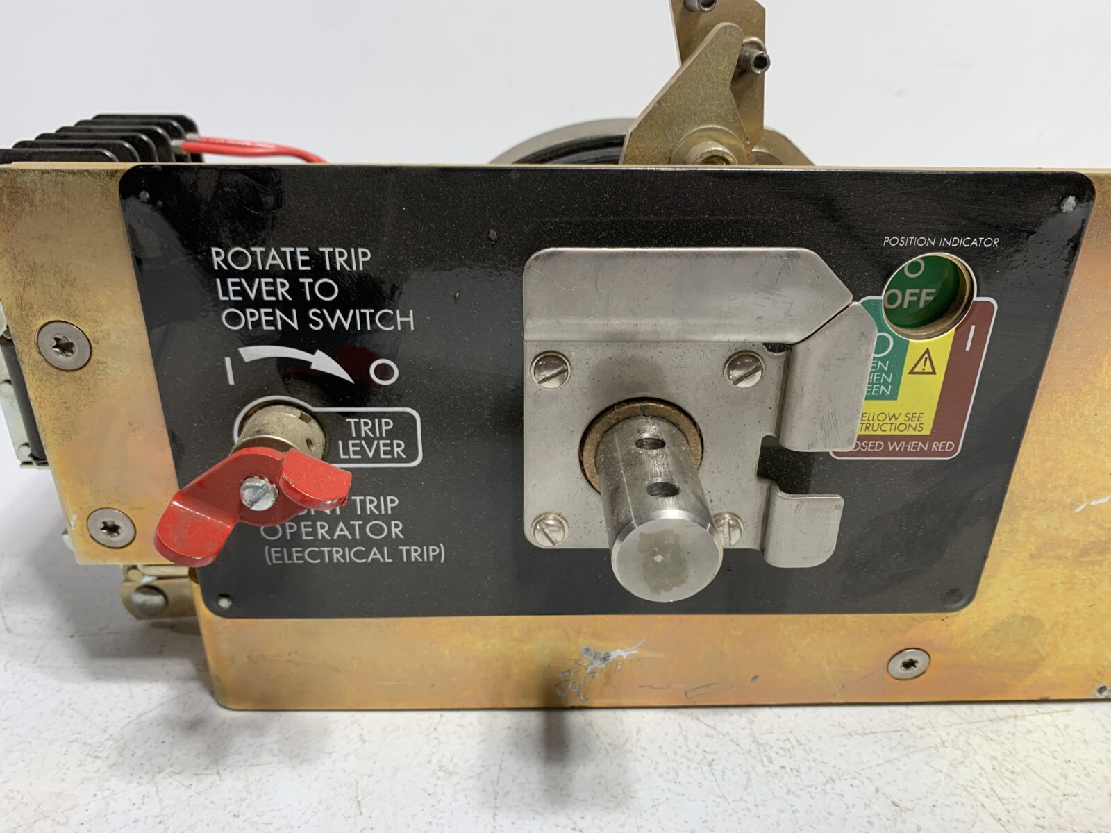 Shunt Trip Operator for 15kV 1600A Switchgear w/ Manual Lever & Coil