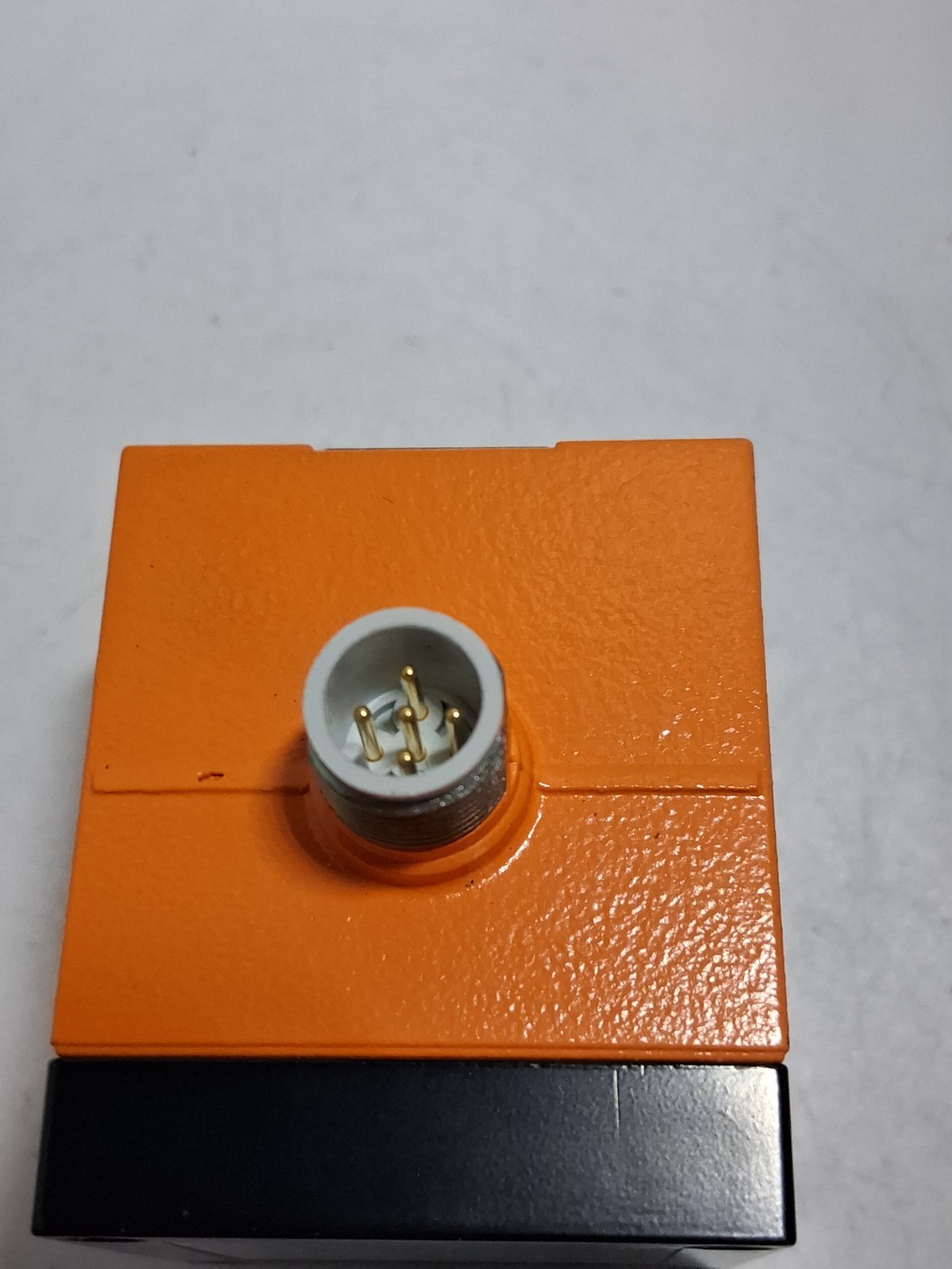 IFM O1D101 PHOTOELECTRIC DISTANCE SENSOR 10-30VDC 0.2-10M RANGE 5-PIN NNB