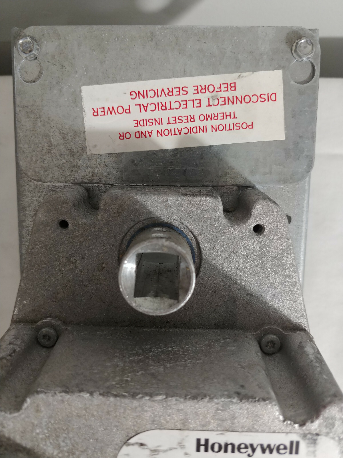 Honeywell MS4209F 1007 Two Position Direct Coupled Actuator 120vac 60hz 0.25a