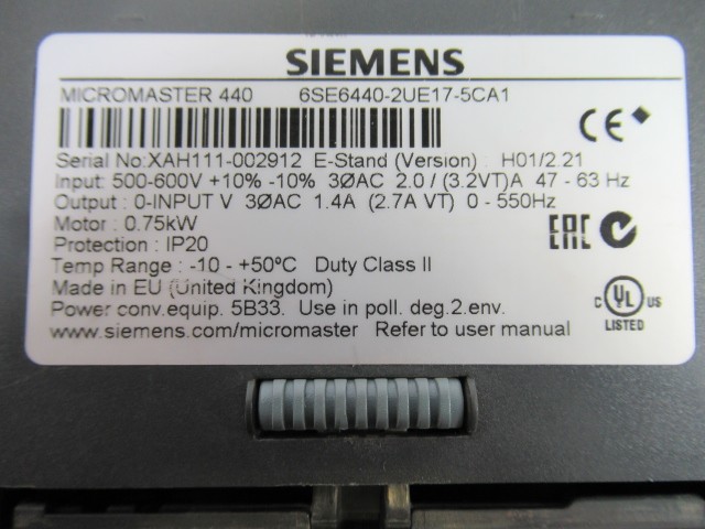 Siemens 6SE6440-2UE17-5CA1 AC Drive 0.75kW 3Ph 500-600V 2.0A 47-63Hz USED