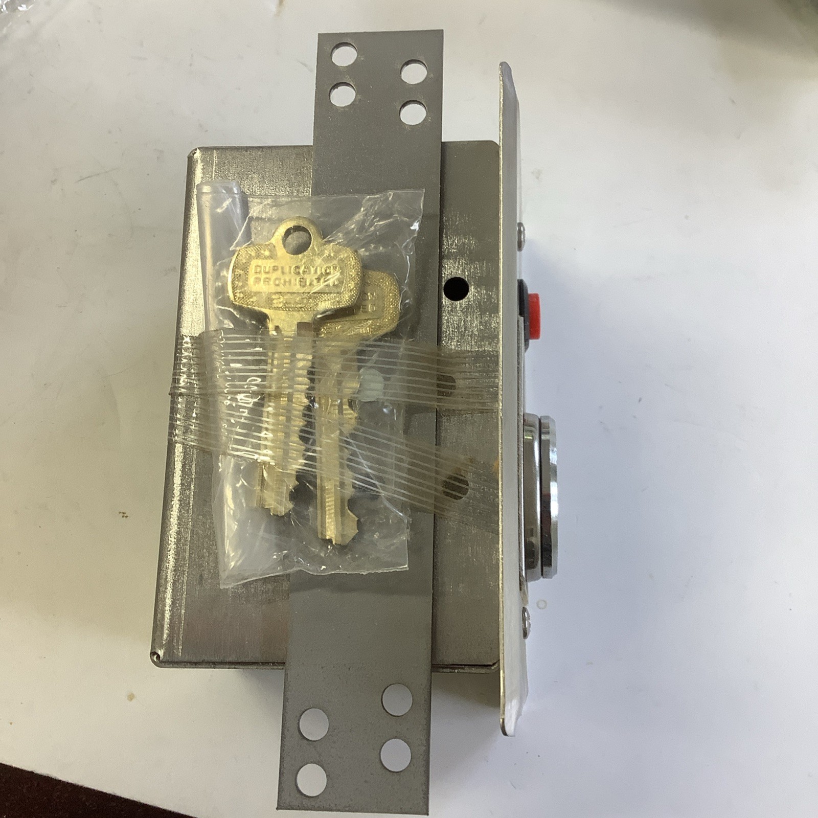 MMTC HBFS-BC Open/Close Keyed Switch HBFSBC W/O Key