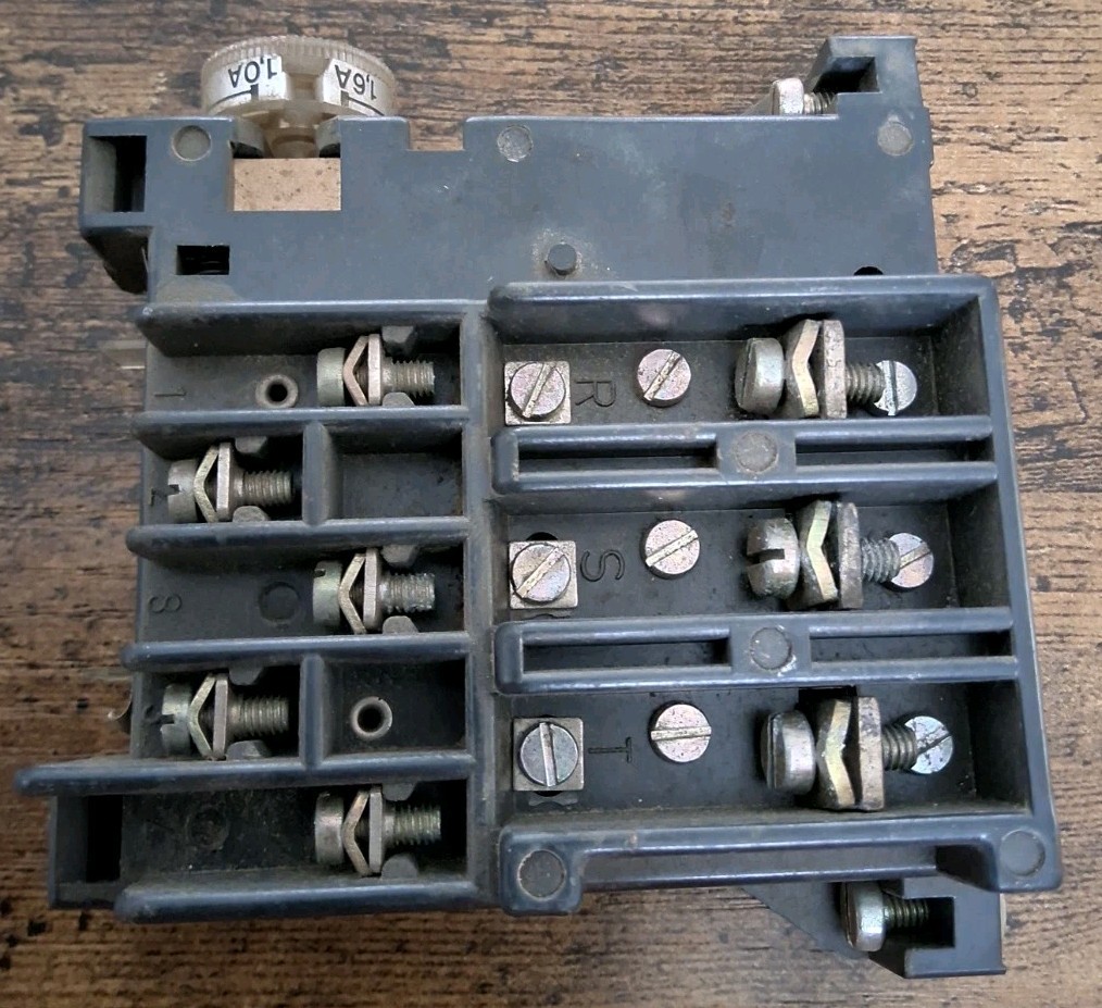 Laur Knudson 272C5030 Magnetic Contactor 1.0-1.6A max 6A