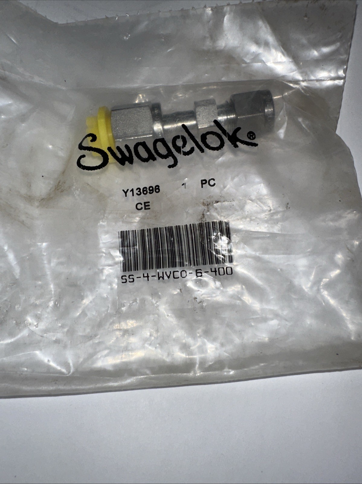 1 NEW Swagelok Fitting SS-4-WVCO-6-400 Y13696