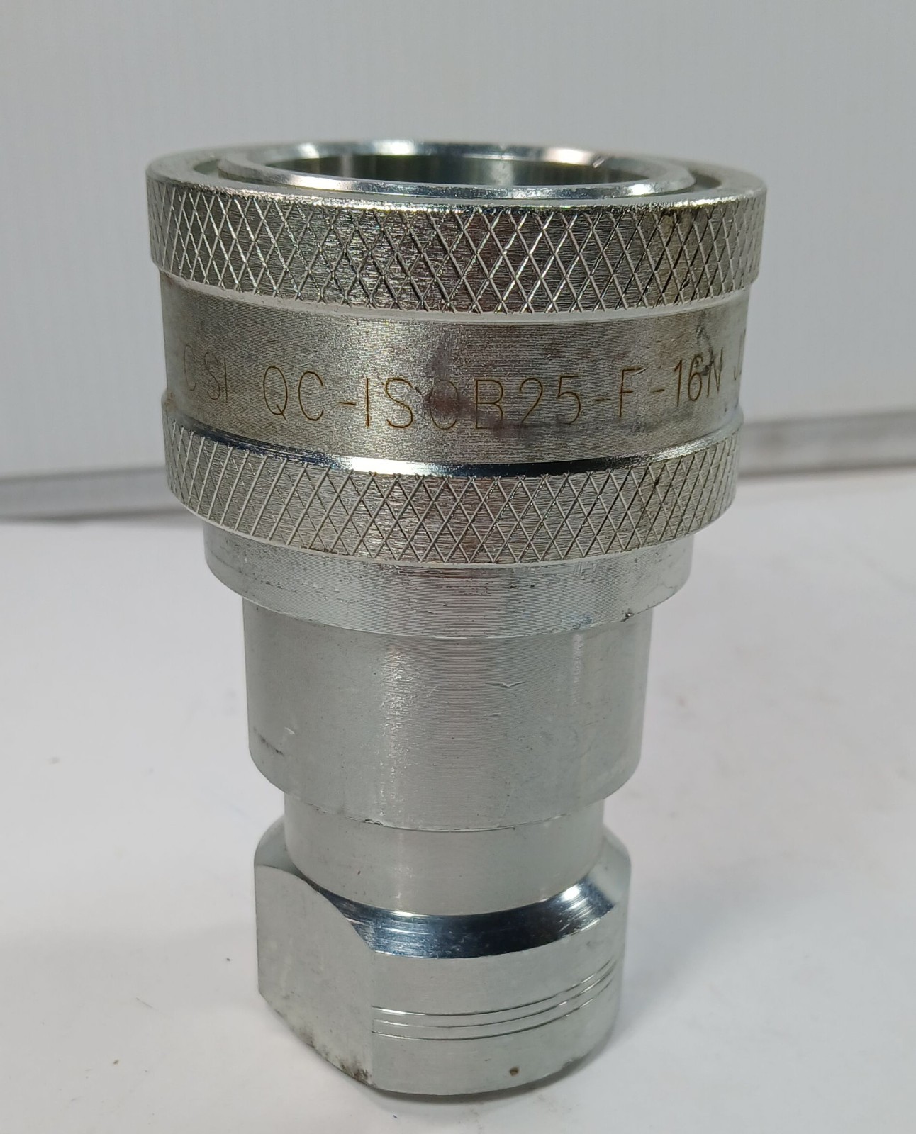 1 NEW CSI QC-ISOB25-F-16N J25 1” HYDRAULIC QUICK CONNECT COUPLER NNB *MAKE OFFER