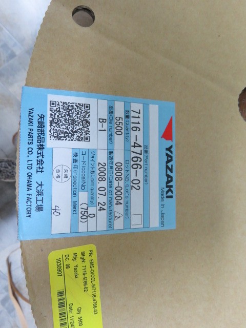 Yazaki 7116-4766-02 Qty of 100 per Lot Yazaki 7116-4766-02
