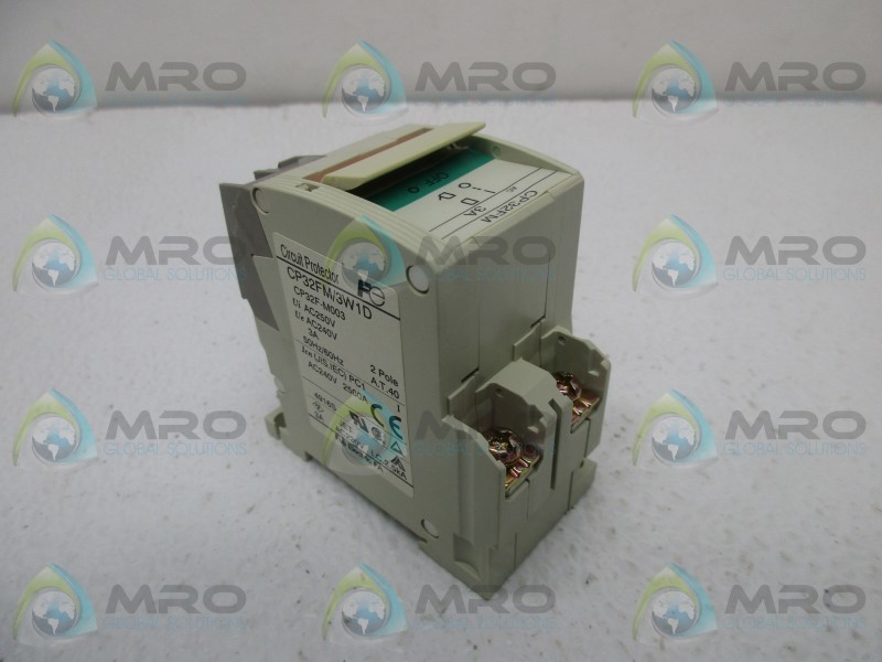 FUJI ELECTRIC CP32FM/3W1D CIRCUIT PROTECTOR NSMP