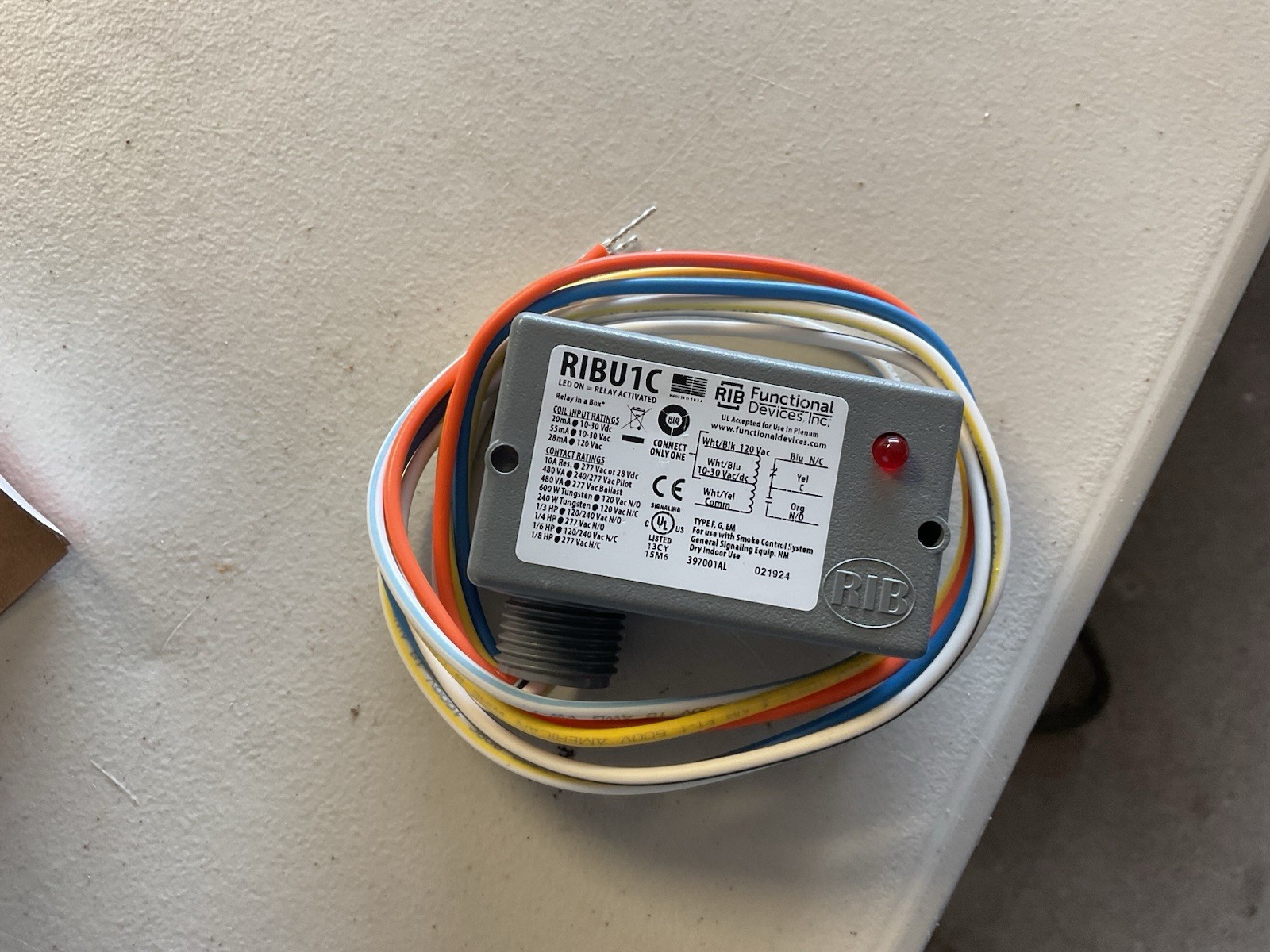 Functional Devices INC/Rib Prewired Relay 10 to 30VAC/DC 120VAC 10A 277V 10A 28V