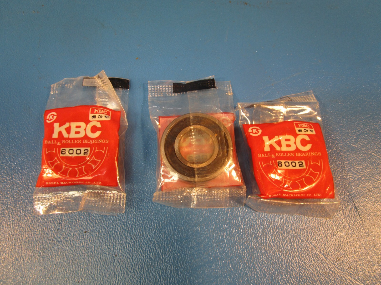 Lot of 3 KBC 6002 DD, Korea C3 Deep Groove Bearing, 2 Seals 15x32x9mm