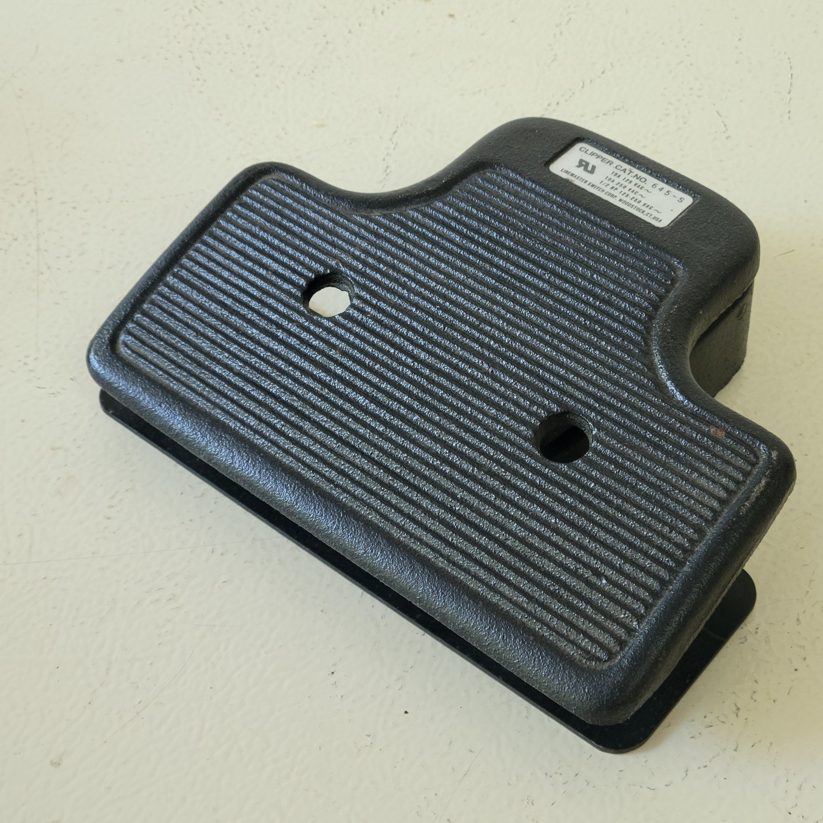 Linemaster Clipper Foot Switch Model 642-S