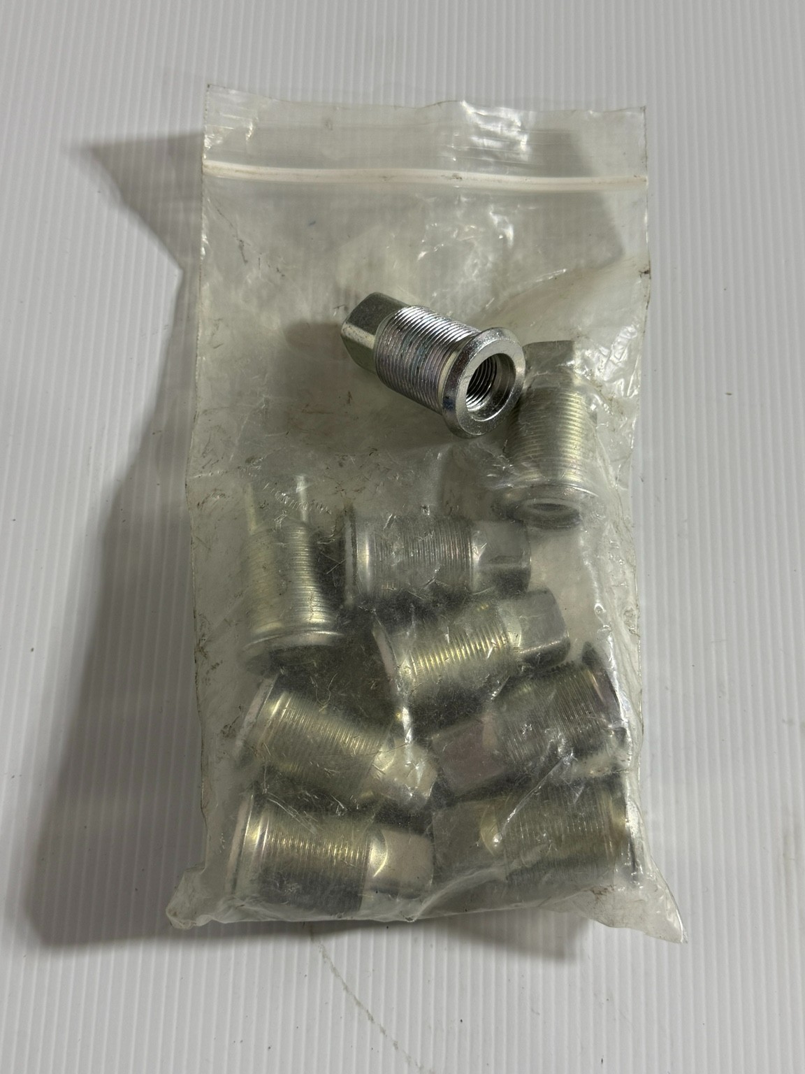 Lot of 9 Heavy Duty Threaded Steel Bung Weld-In Bungs Threaded Inserts Machined