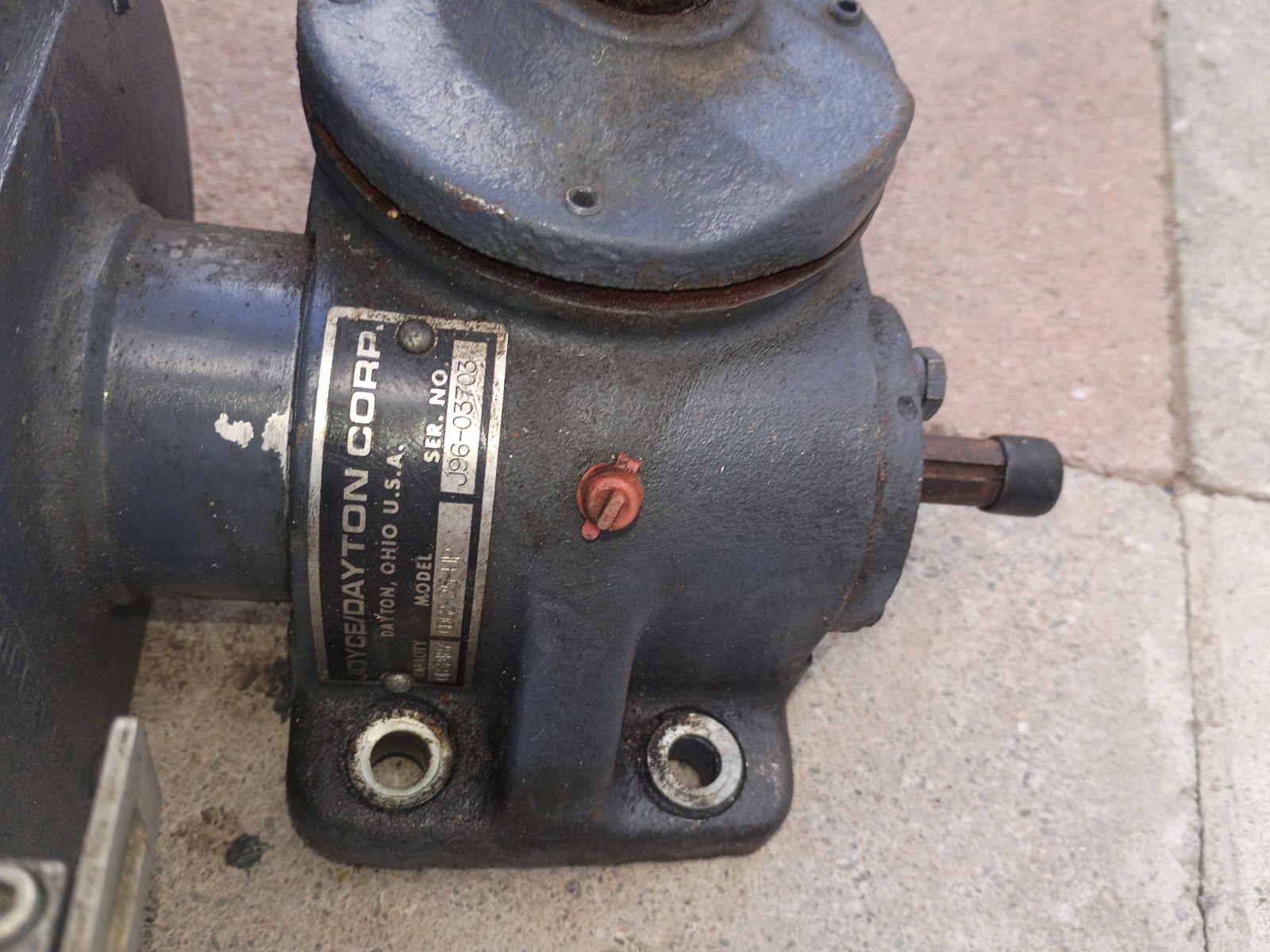 JOYCE SCREW JACK MODELCD62-25UP With BALDOR SINGLE PHACE MOTOR