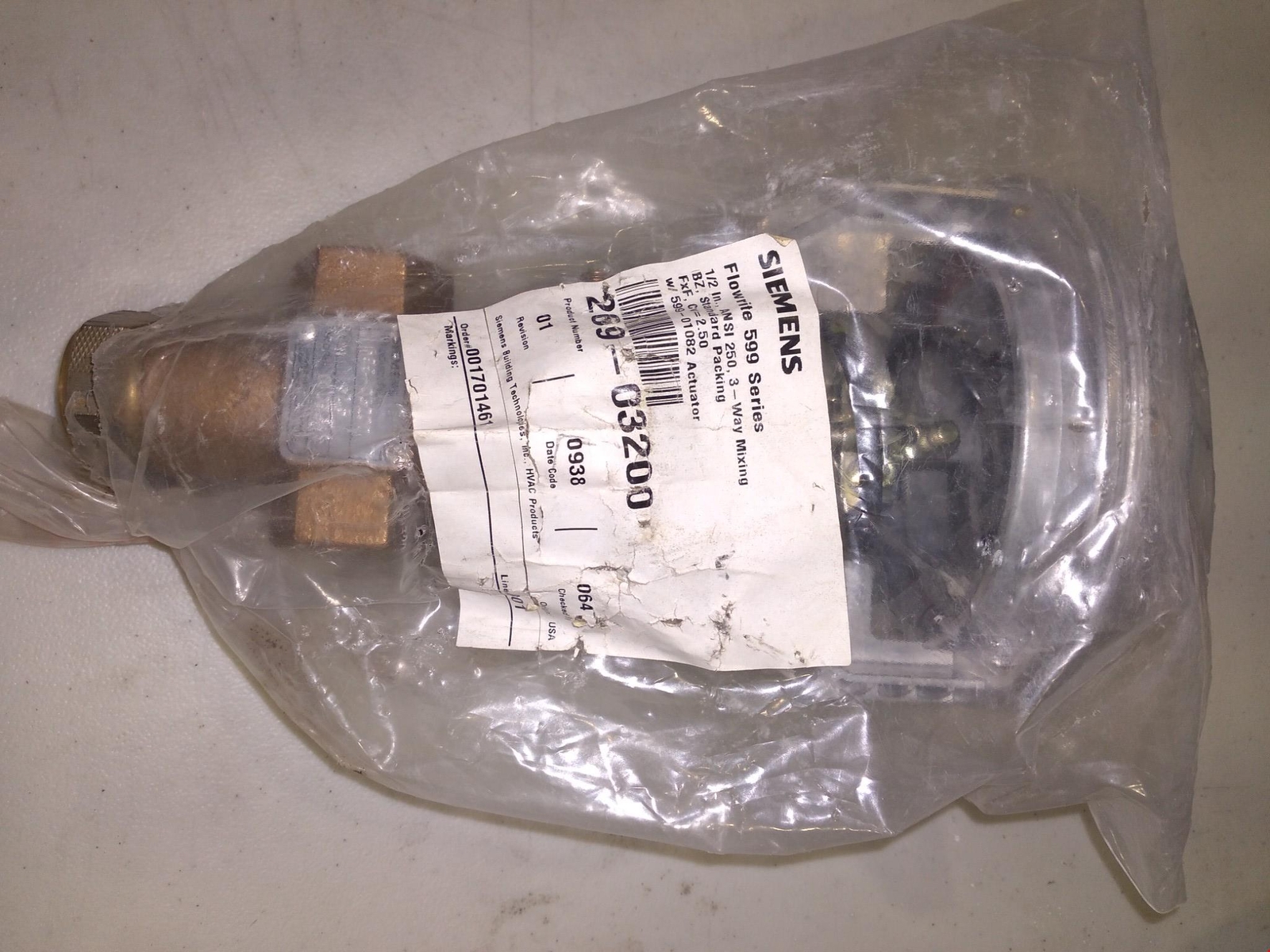 SIEMENS 569-03200 599 SERIES 1/2 IN 3WAY 2.50CV 599-03200 WITH 599-01081