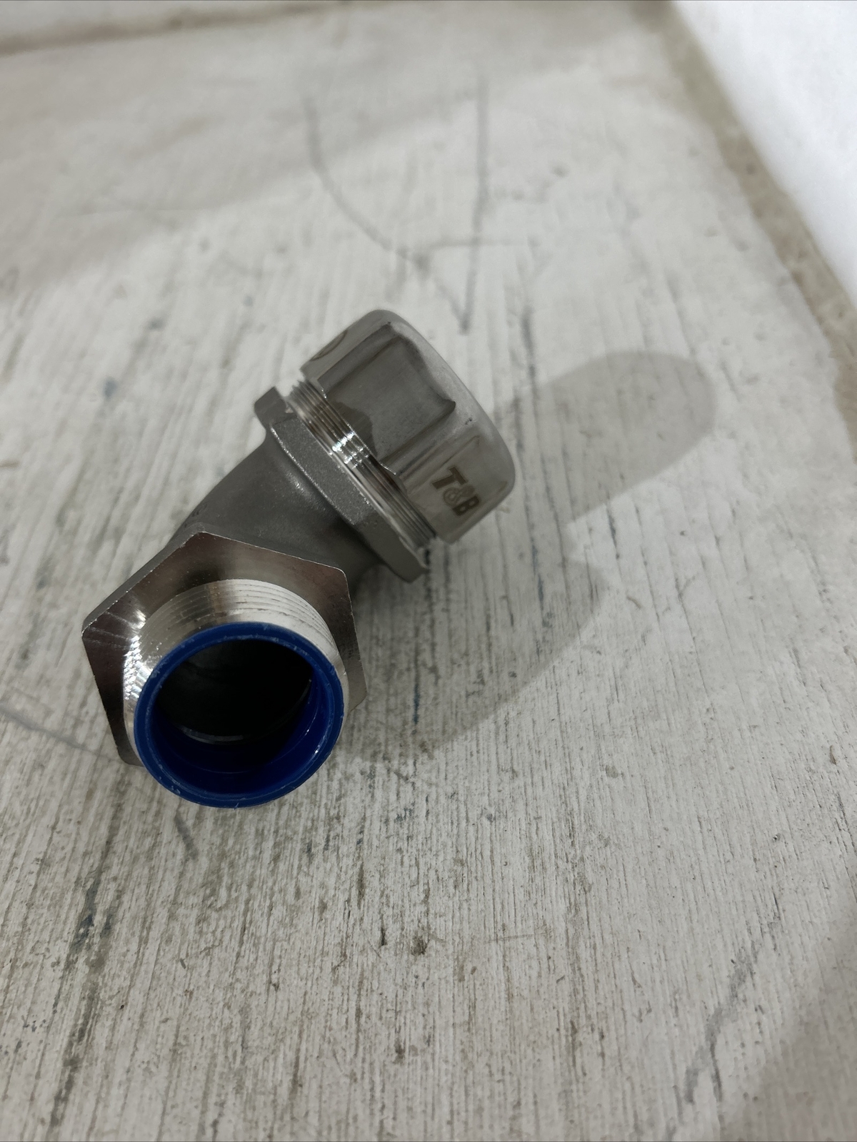 T&B 1″ 90 DEG 316 SS LIQUIDTIGHT STAINLESS STEEL FITTING (SP154)