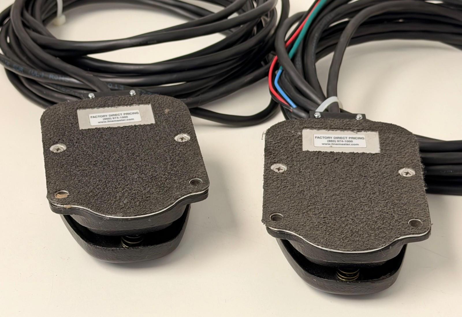LINEMASTER CLIPPER 632-S SINGLE MOMENTARY FOOT OPERATED SWITCH PEDAL – LOT OF 2