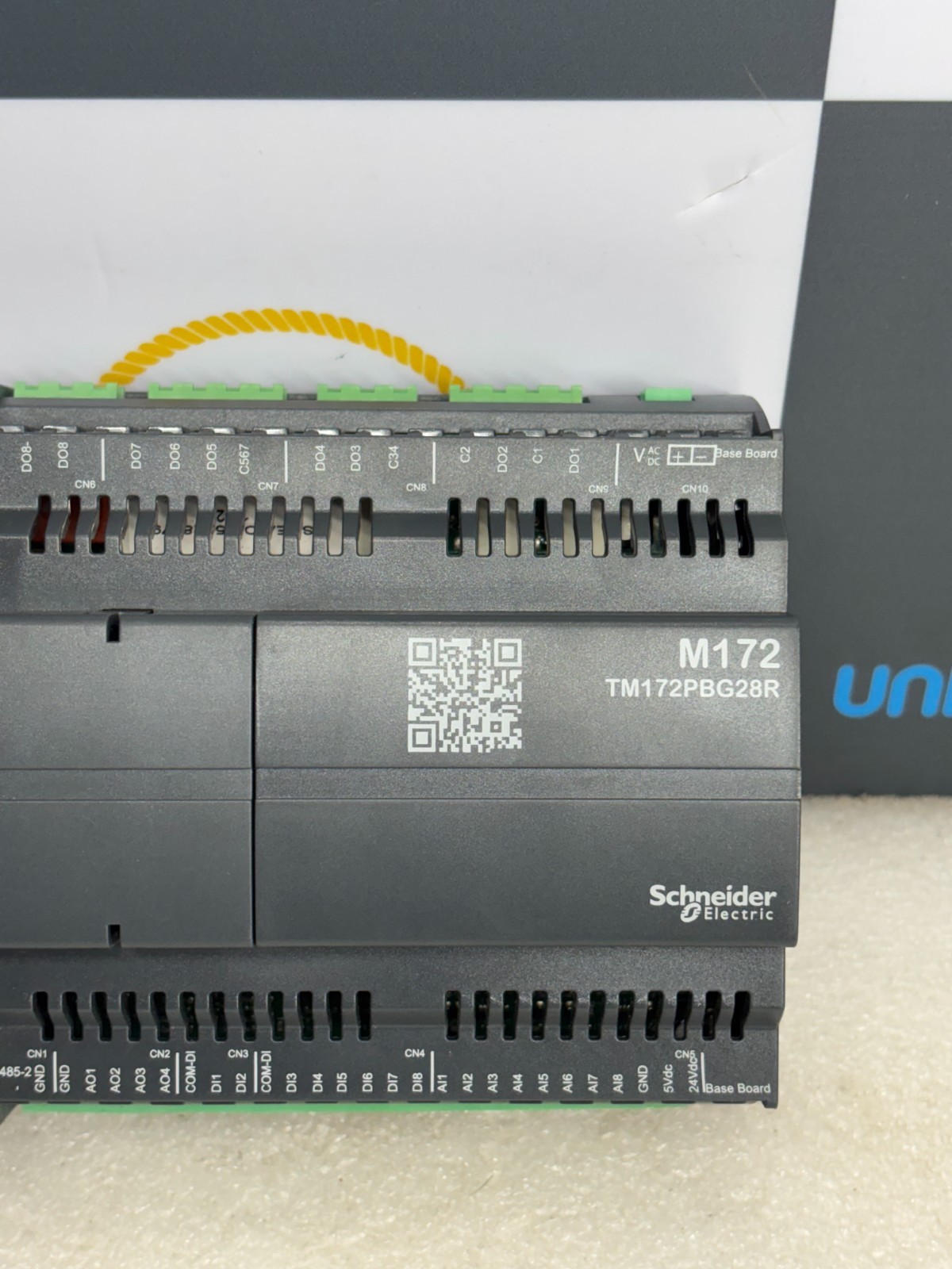 Schneider Electric TM172PBG28R Modicon