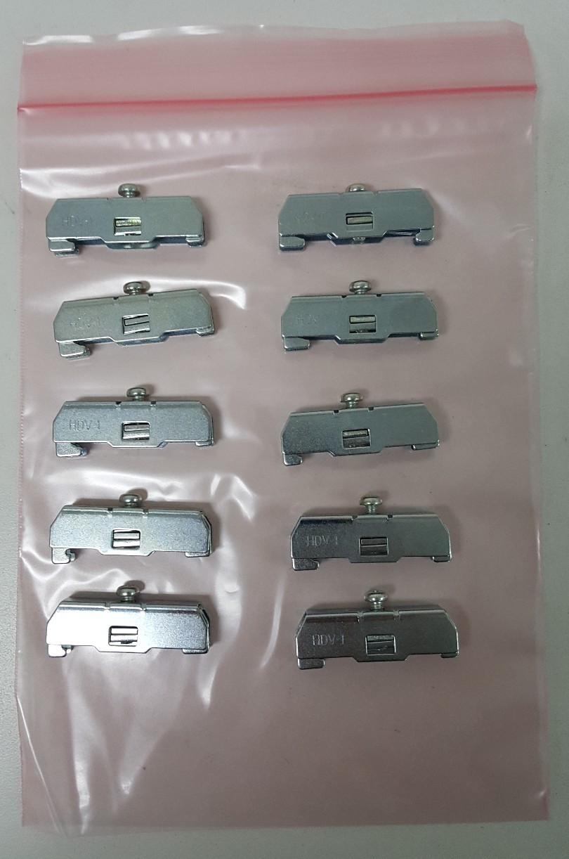 NEW Lot of 10 TOGI TOYOGIKEN HDV-1 – TERMINAL BLOCK STOPPERS