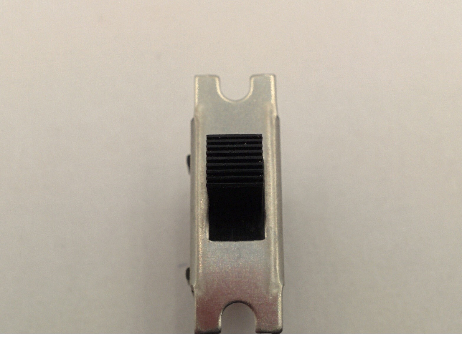 NIKKAI MS12AFW01-RO SWITCH, SPDT ON-ON 6A 125V SLIDE PANEL MOUNT (LOT OF 4) NNB
