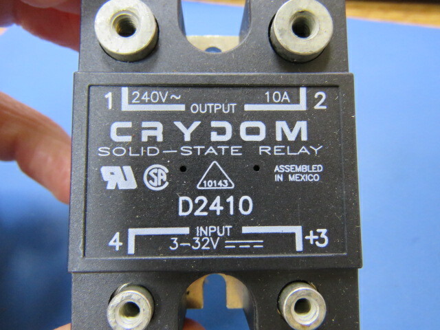 CRYDOM D2410 Qty of 1 per Lot Solid State SPST-NO (1 Form A) Hockey Puck