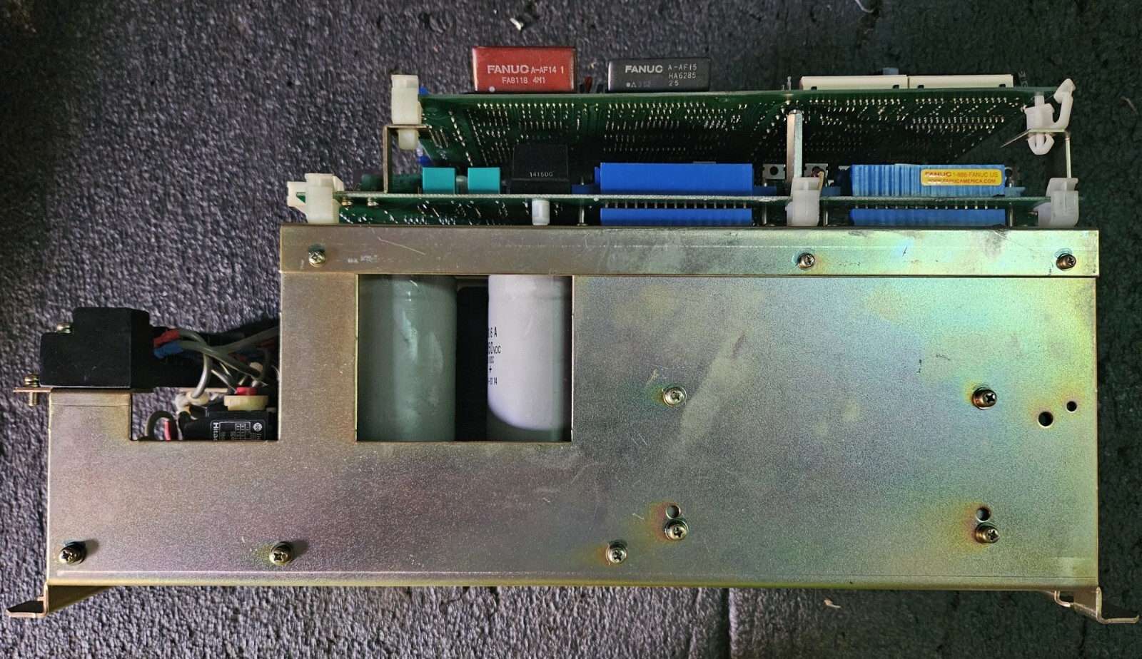 Fanuc A06B-6047-H208 Drive with PCBs A16B-1200-0230/A20B-1000-0220
