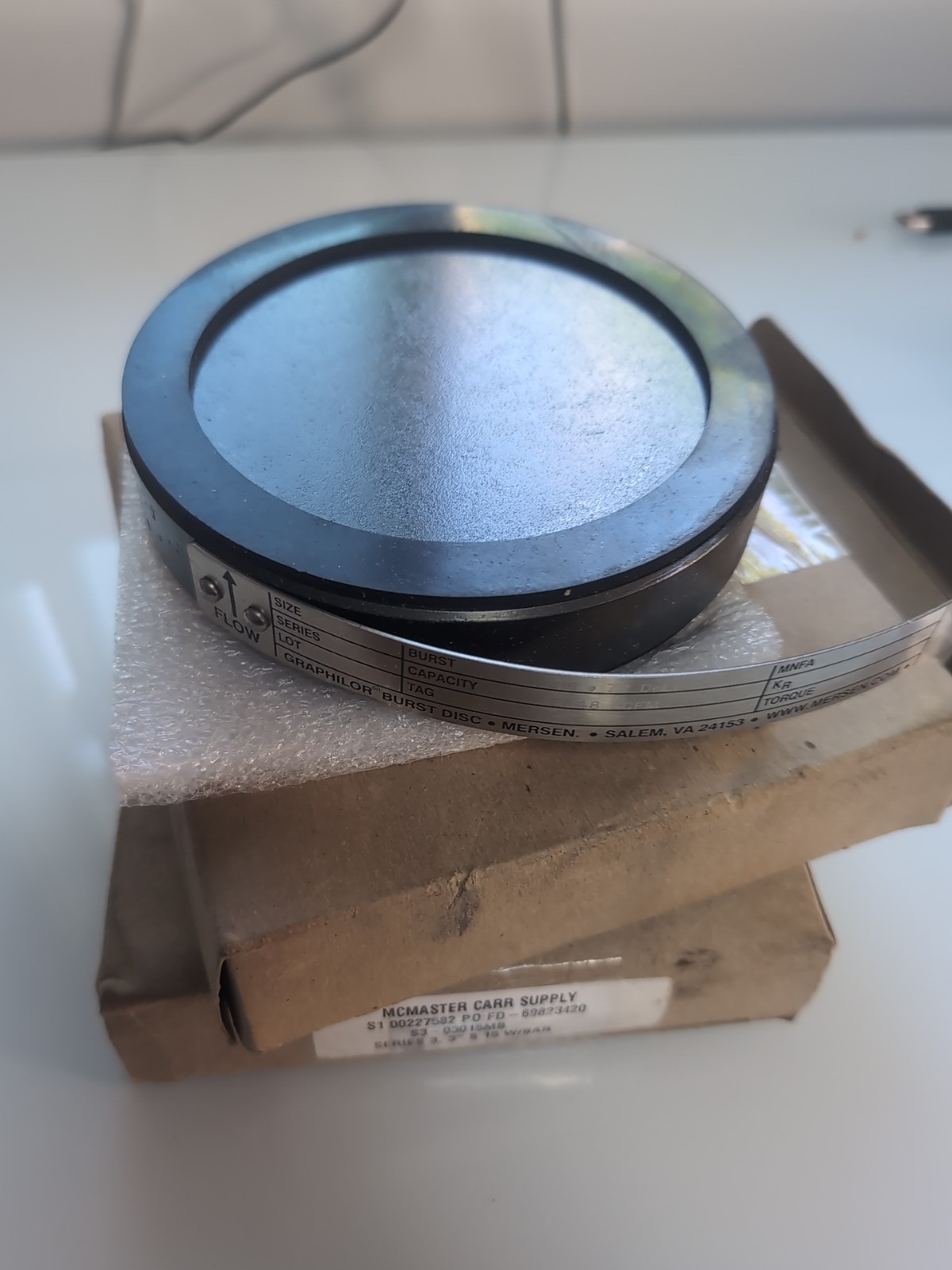 2 McMaster-Carr Supply Series 3, 3″ S 15 W/BAR vent cover Burst Disc S3-03015MB