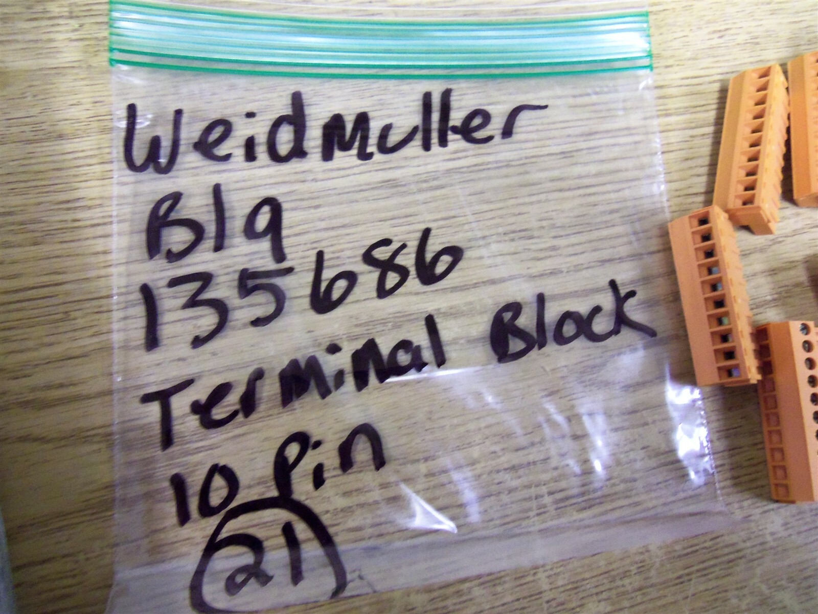 NEW Weidmuller 135686 LIA Plugable Terminal Blocks, 10-Pin Lot of 21