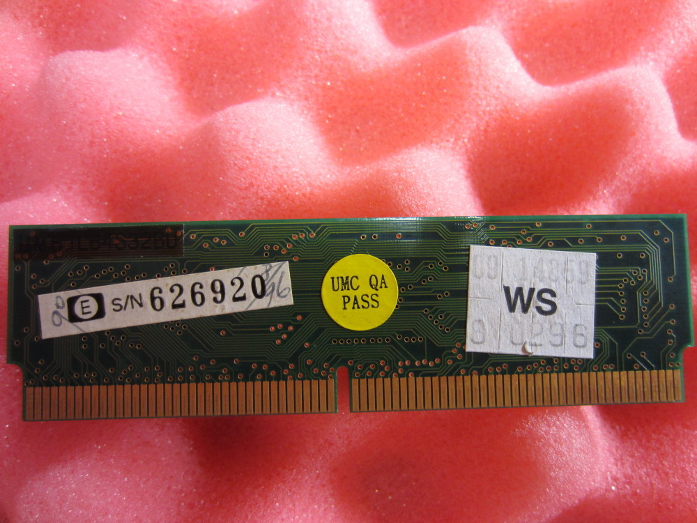 UMC UM61L64S32BU Memory Module WWEI.2MV 94V-0 Ver 2.1
