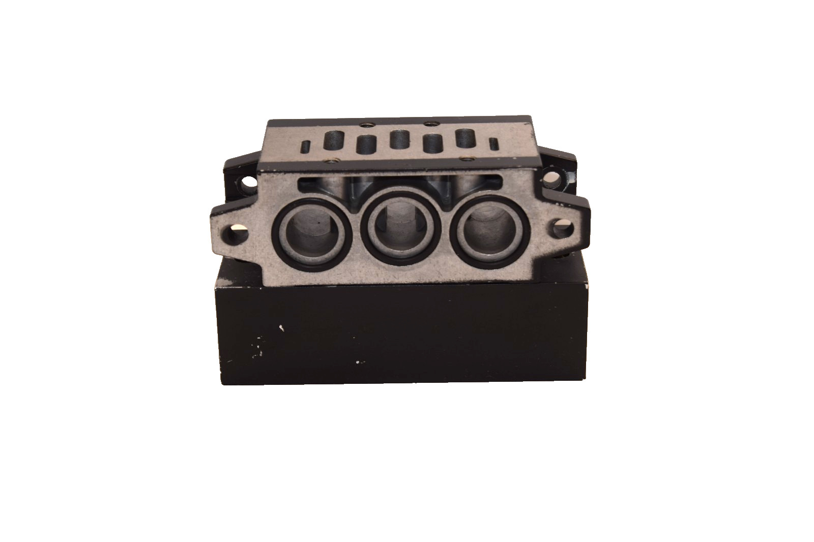 Ross Manifold Sub-Base Base 665K91 VDMA 24 345 C2 , VDMA24345C2