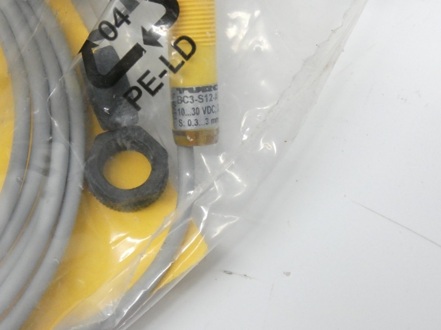 TURCK BC3-S12-AP6X 2601200 10-30VDC NSMP