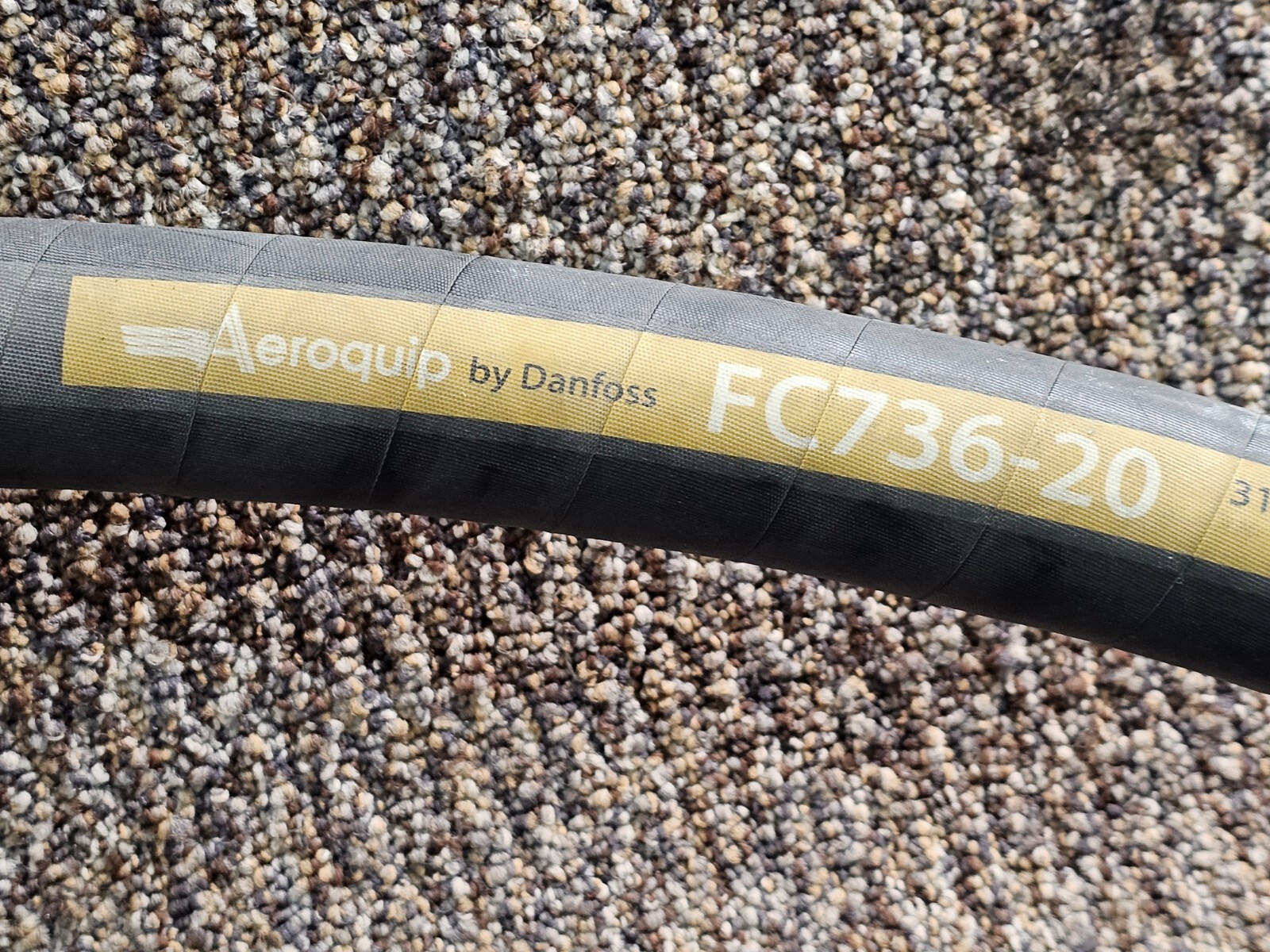 Aeroquip Danfoss FC736-20 Ultra Abrasion Resistant 4-Spiral Wire Hydraulic Hose