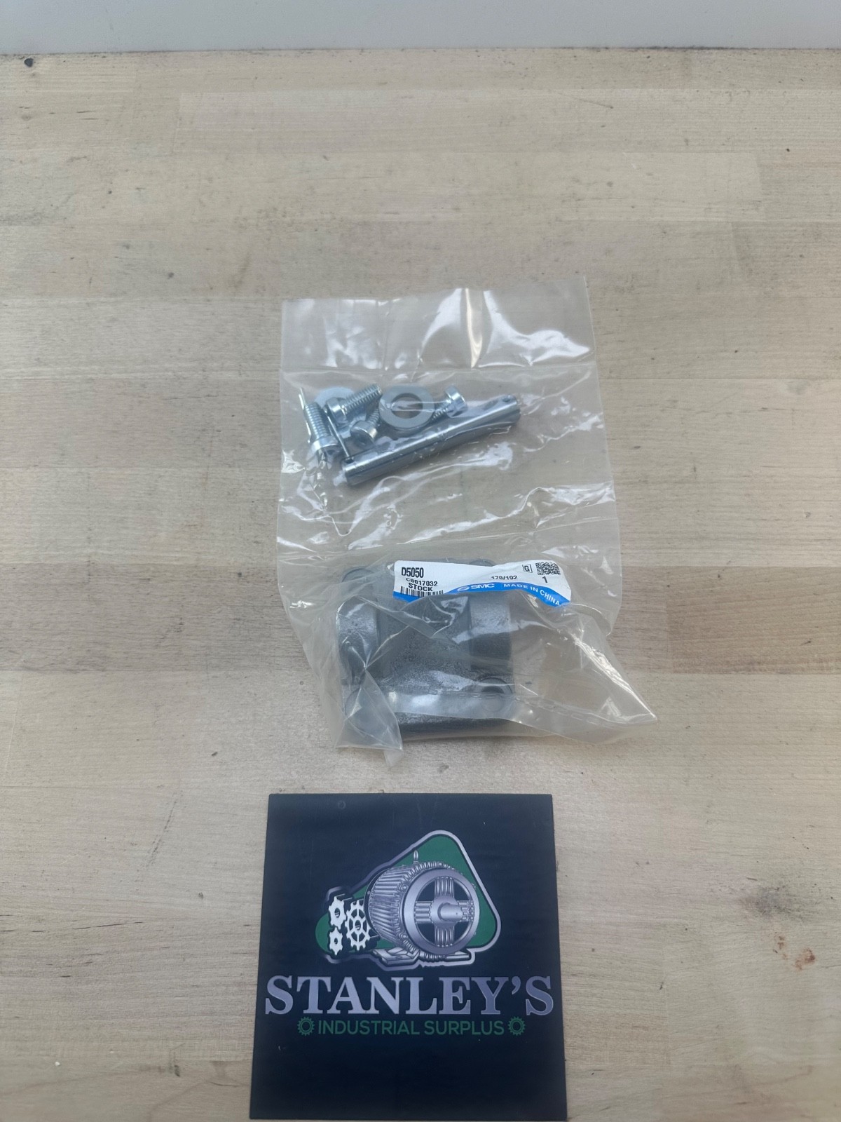 SMC D5050 Mounting Bracket New