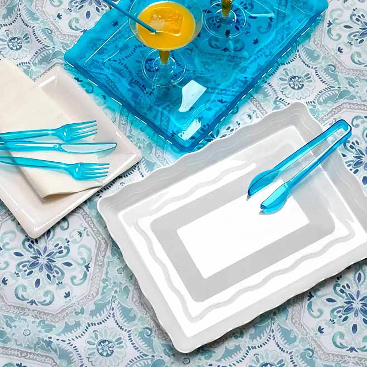 9”X13” White Plastic Rectangular Tray: 1 CT