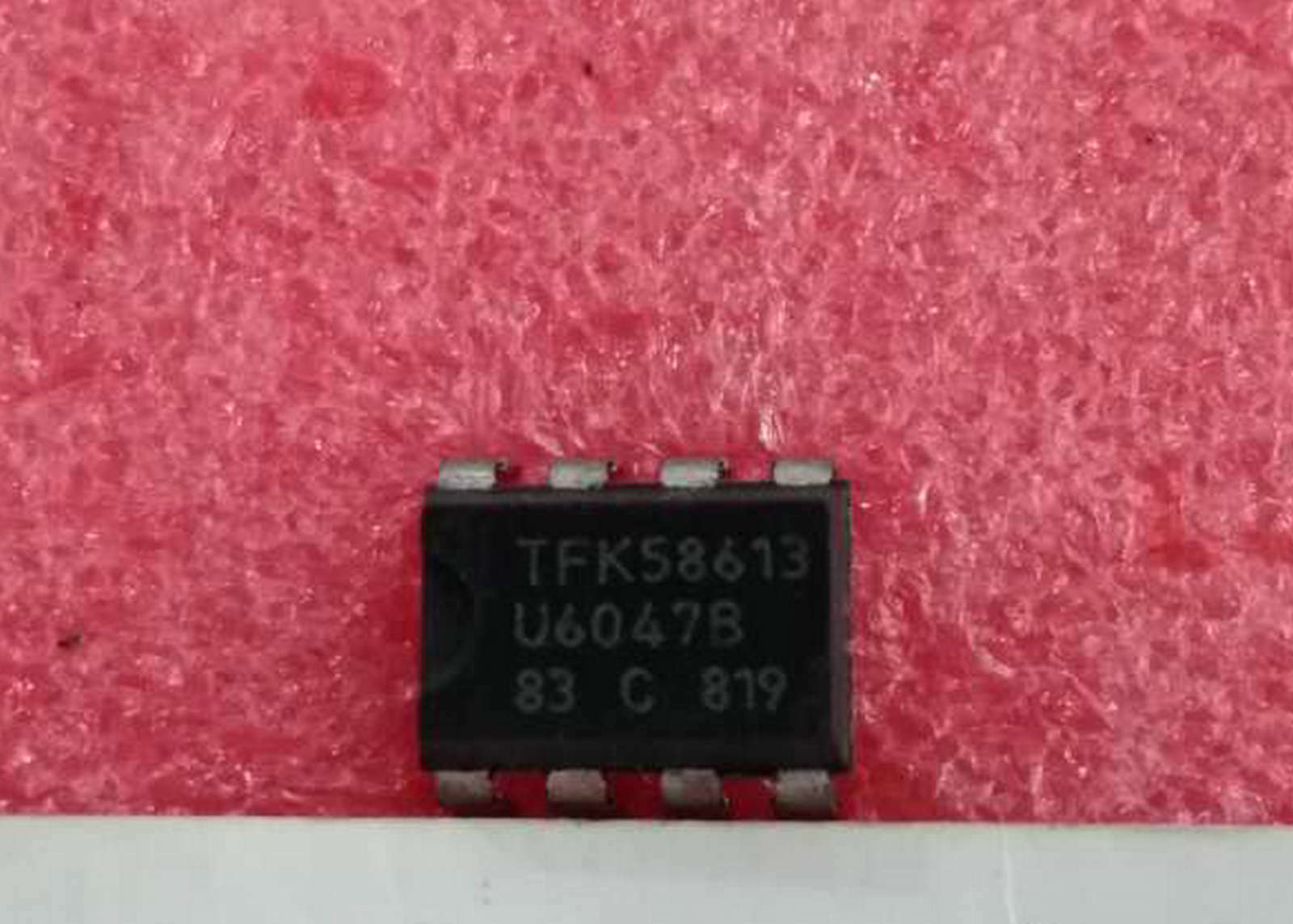 1pcs New U6047B U6047 6047B DIP-8 DIP8 Ic Chips Replacement
