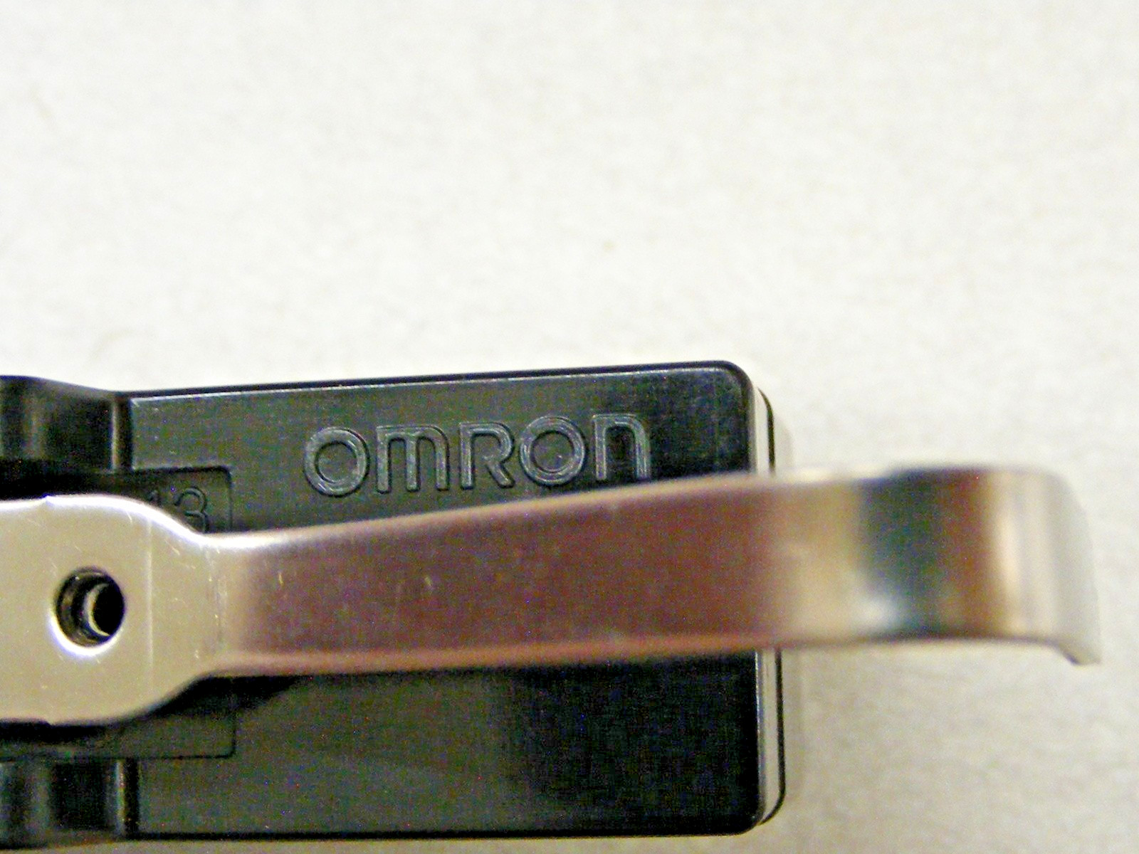 C.P. Bourg 9150072 Switch 15a Omron Z-15GW4 (a72)