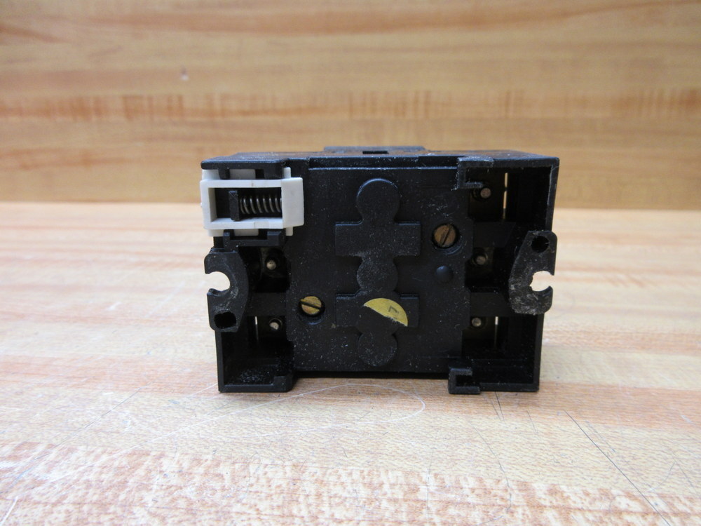 Klockner Moeller P1-20-NA Eaton Disconnect Switch P120NA W/P1-25