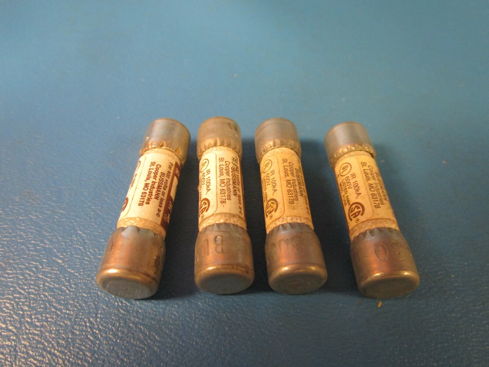 LOT OF 4 Bussmann Limitron KTK-30 Fuses, Fast Acting, Cooper