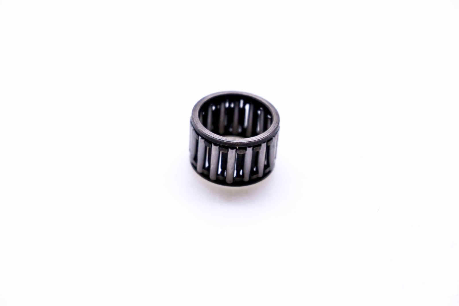 Bosch 1 610 913 005, 1-610-913-005 Needle Roller Assembly NOS