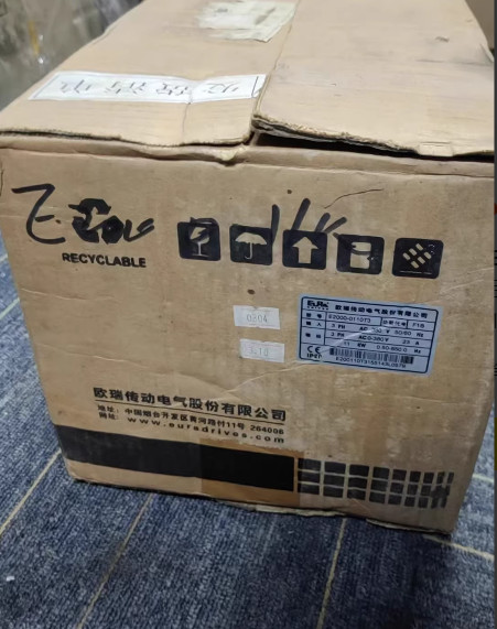 1PC NEW Original EuRa Inverter E2000-0110T3