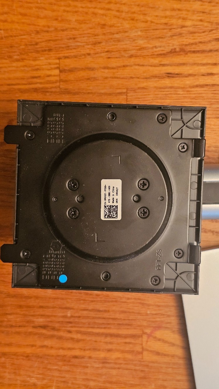Dell Stand for 32” Monitor. Silver. DP/N 0RGK27.