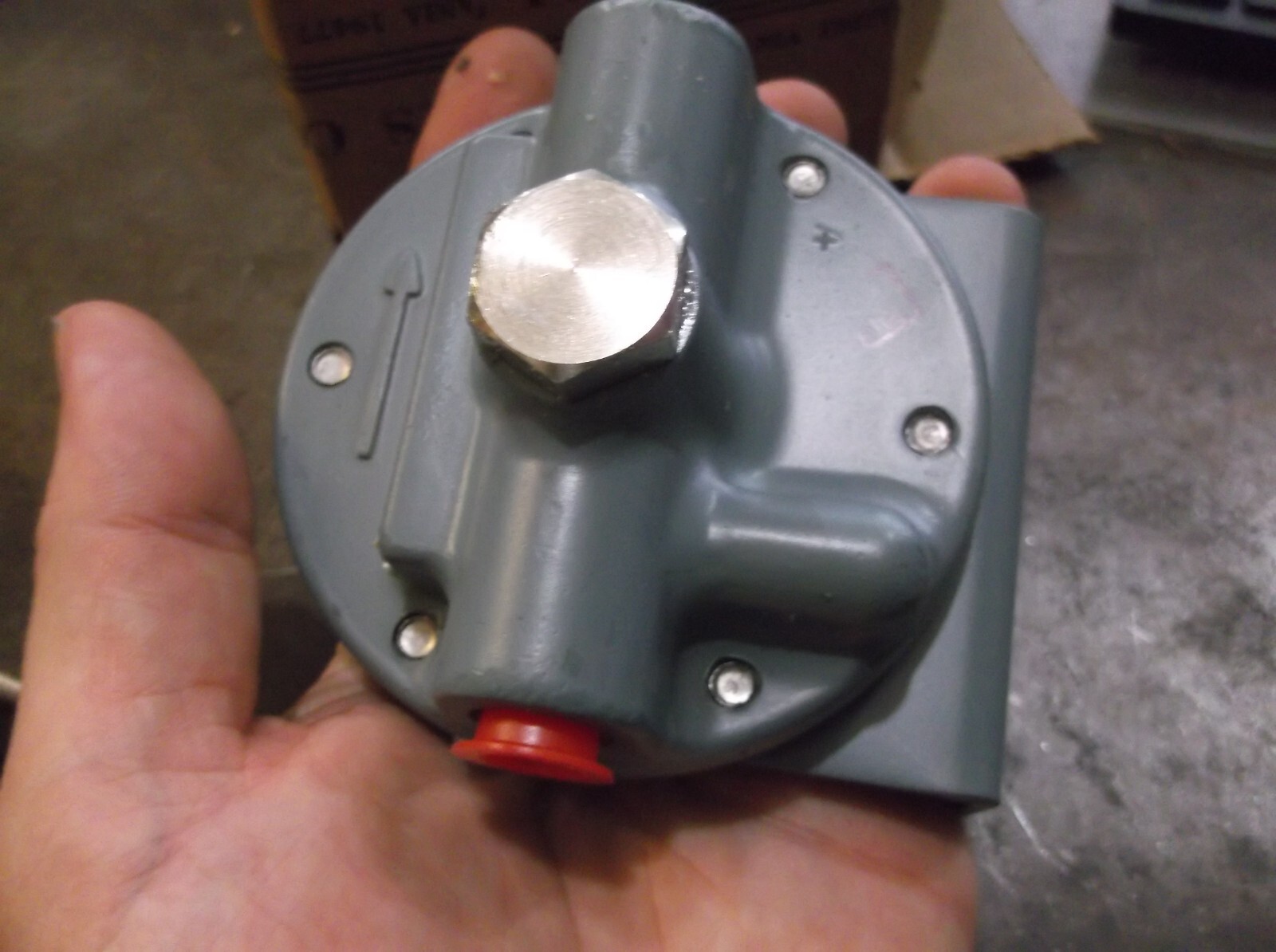MOORE 63BD 2881-/150H CONSTANT DIFFERENTIAL FLOW CONTROLLER (QQ2)