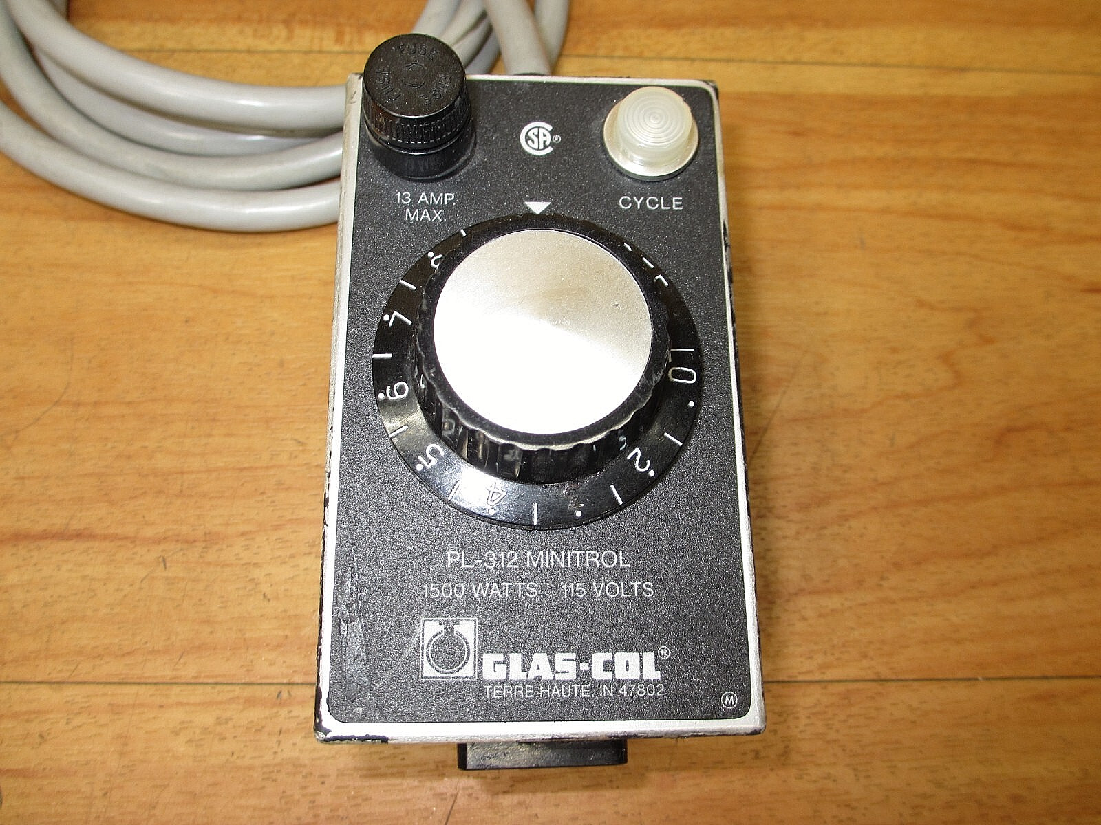 Glas-Col PL-312 Minitrol *USED POWERS UP* Power Control 1500 Watts 115VAC