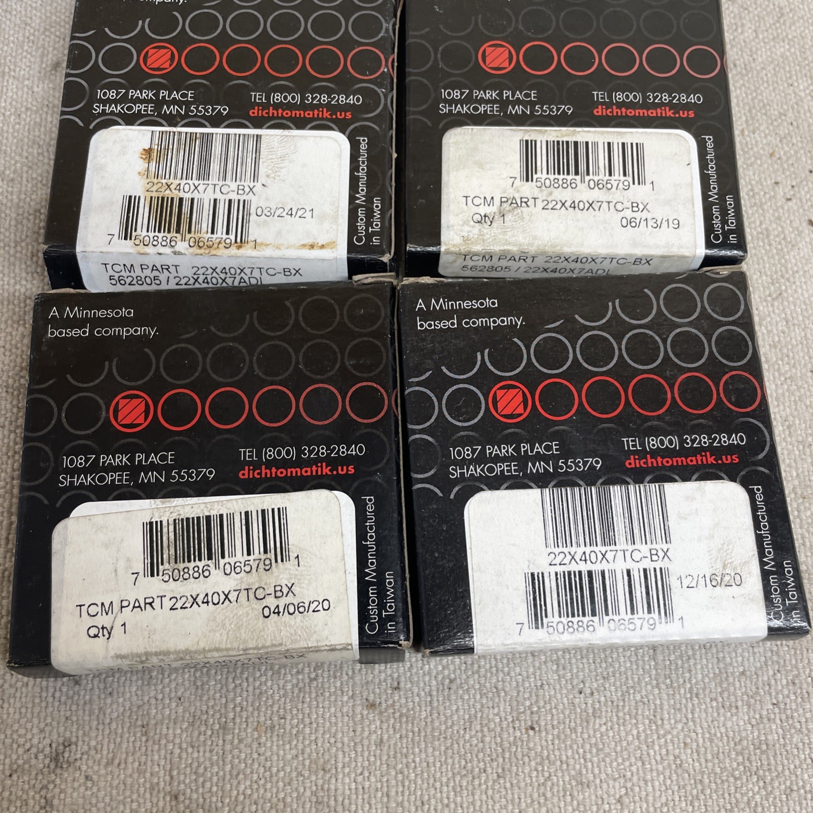 New TCM 22x40x7TC-BX Oil Seal NIB LOT OF 7