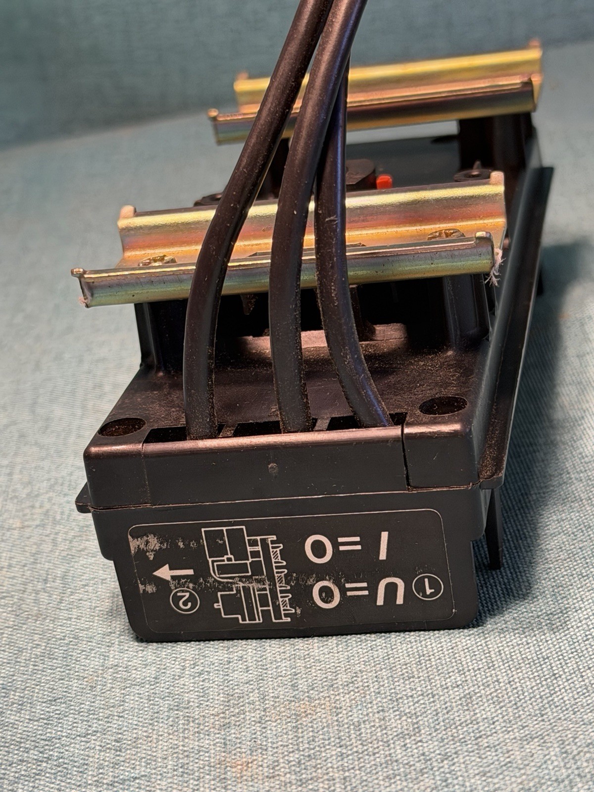 Klockner-Moeller AD 25-1 25A IEC 947m Bus Bar Adapter *FREE SHIPPING*