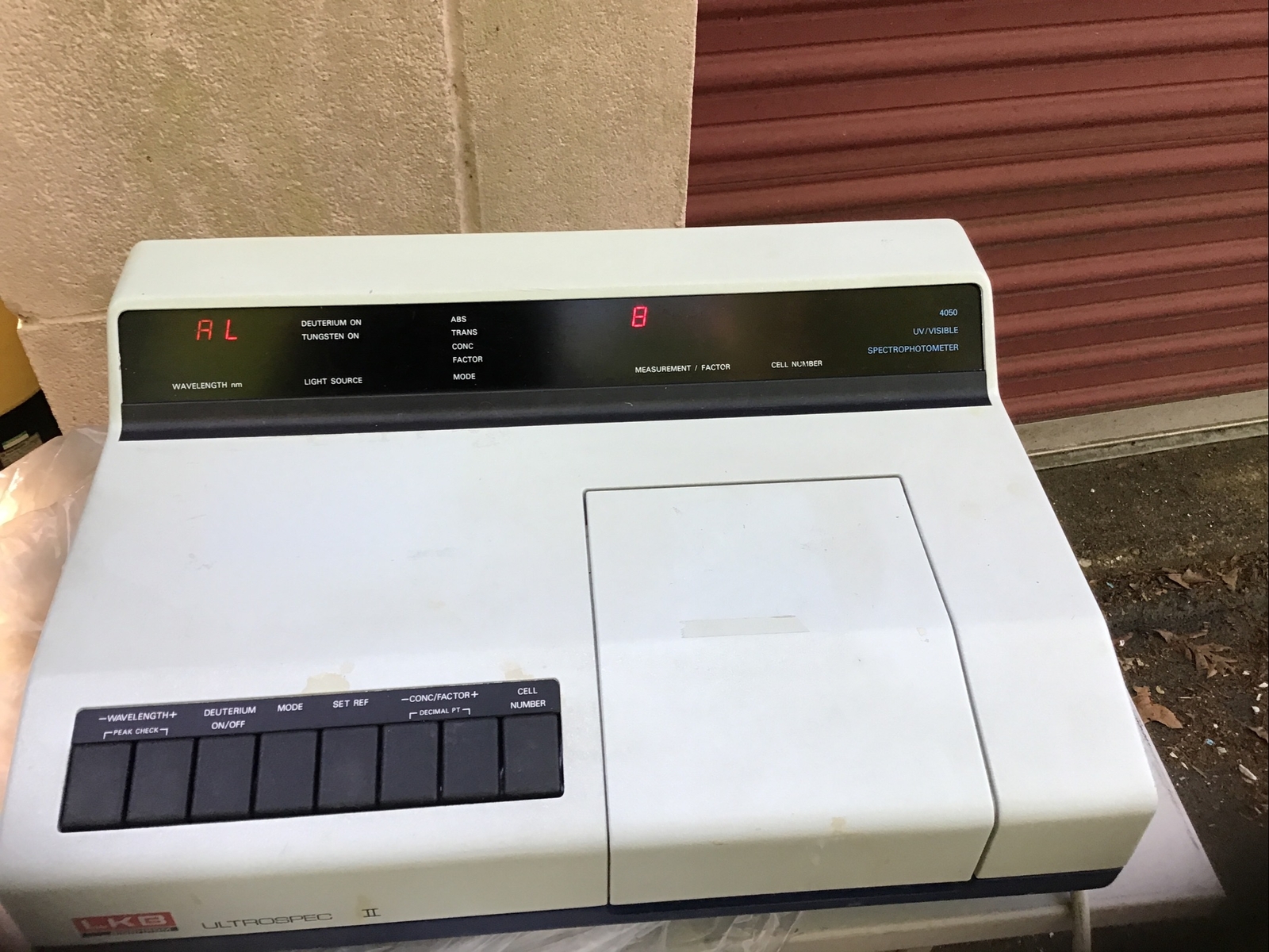 LKB Biochrom Ultrospec II 4050