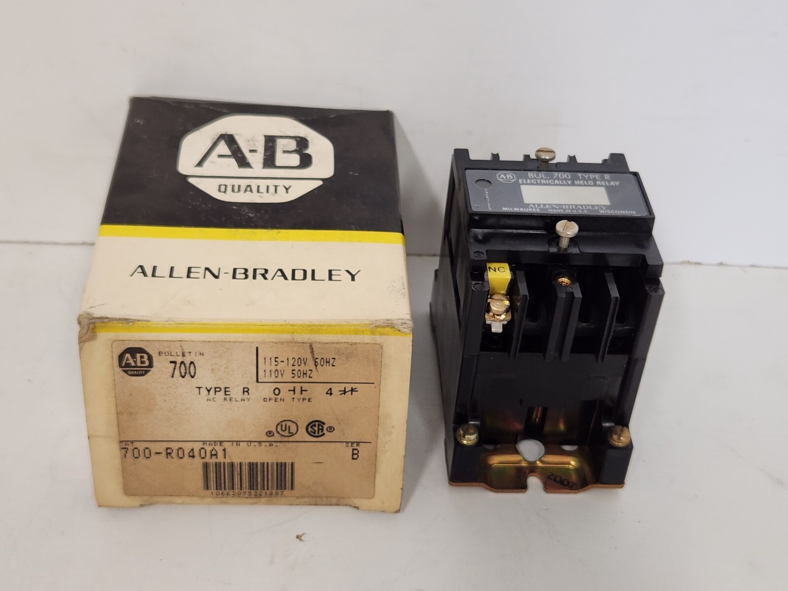 NEW IN BOX! ALLEN-BRADLEY SER. B 115/120V COIL TYPE R AC RELAY 700-R040A1