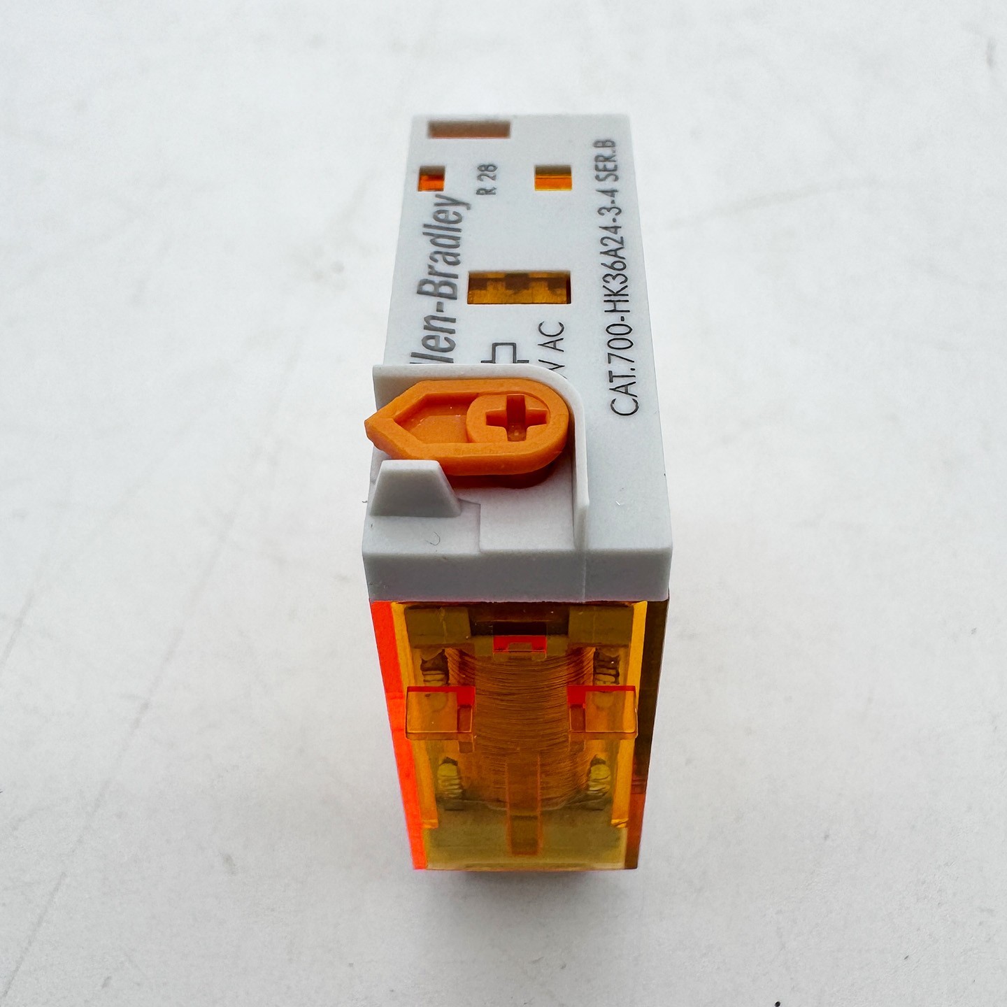 700-HK36A24-3-4 24V 50/60Hz GP Slim Line Relay New Original 700HK36A2434